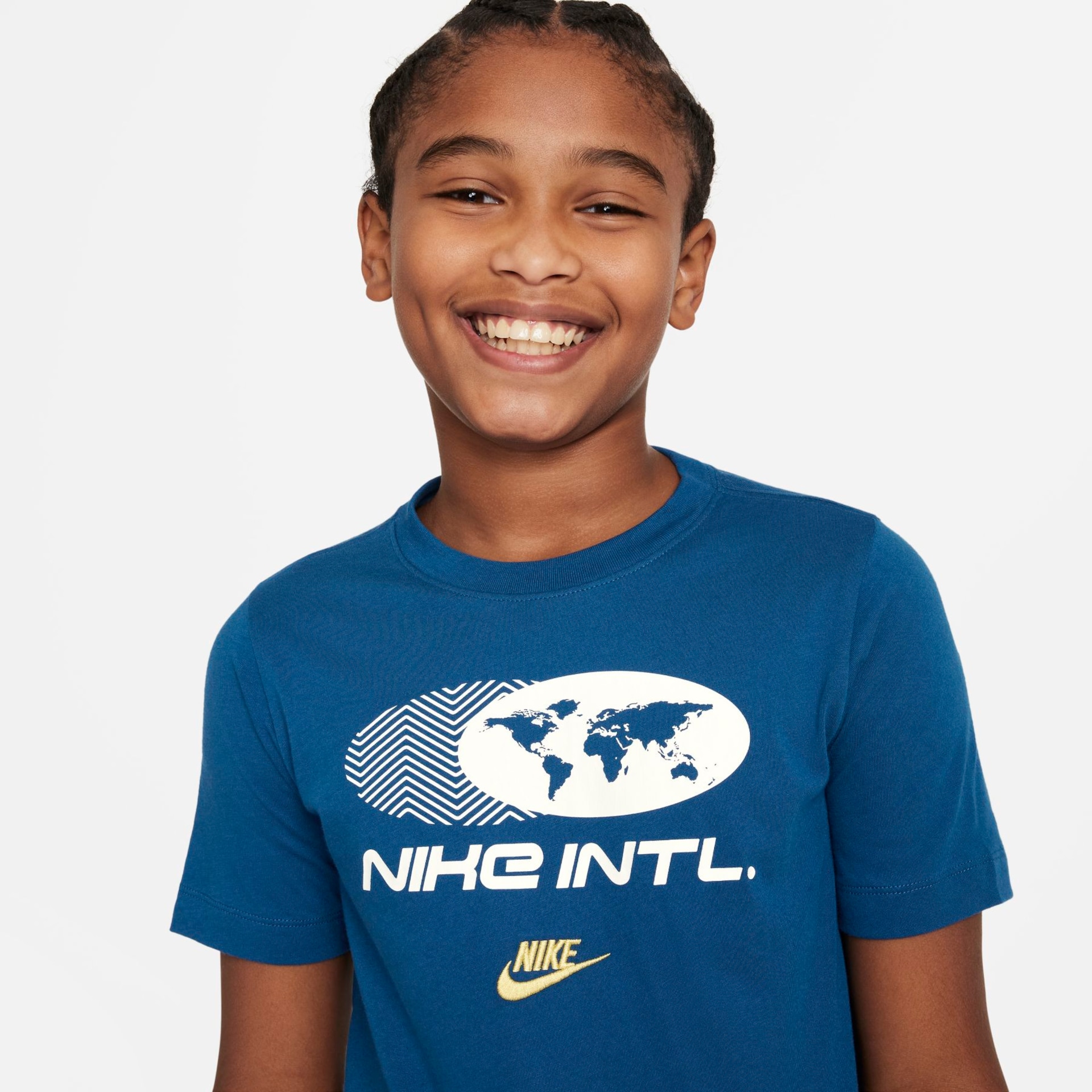 Camiseta Nike Sportswear Amplify Infantil - Foto 3