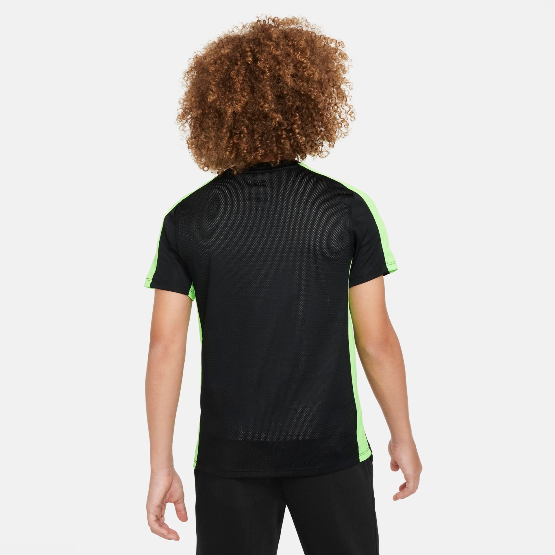 Camiseta Nike Dri-FIT CR7 Academy 23 Infantil - Foto 2