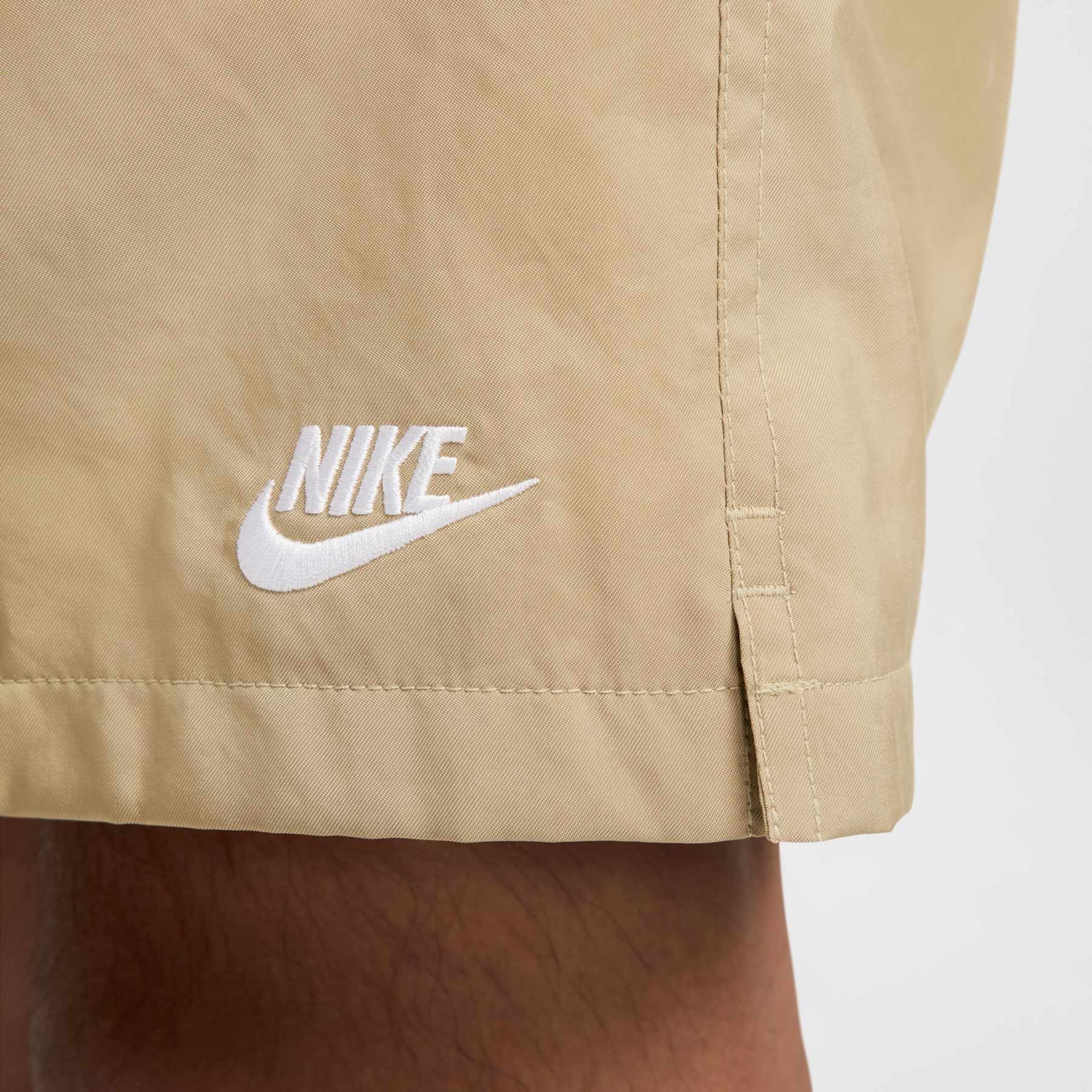 Shorts Nike Club Flow Masculino - Foto 6