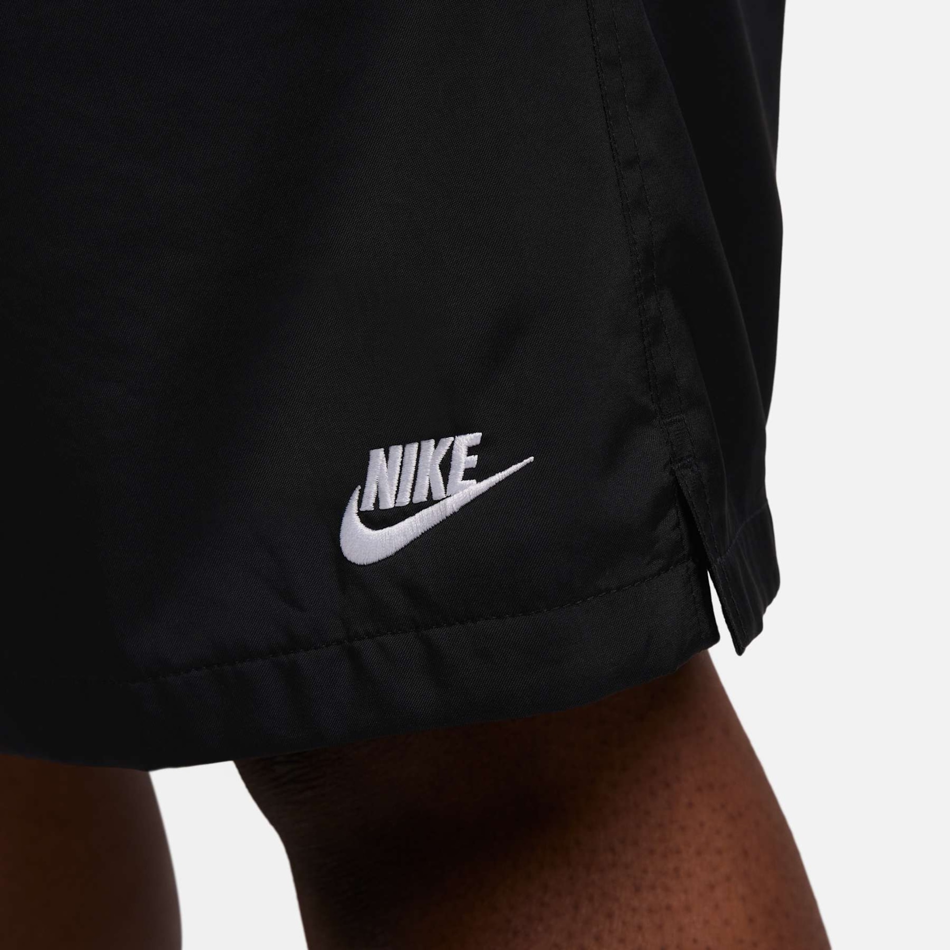 Shorts Nike Club Flow Masculino - Foto 12