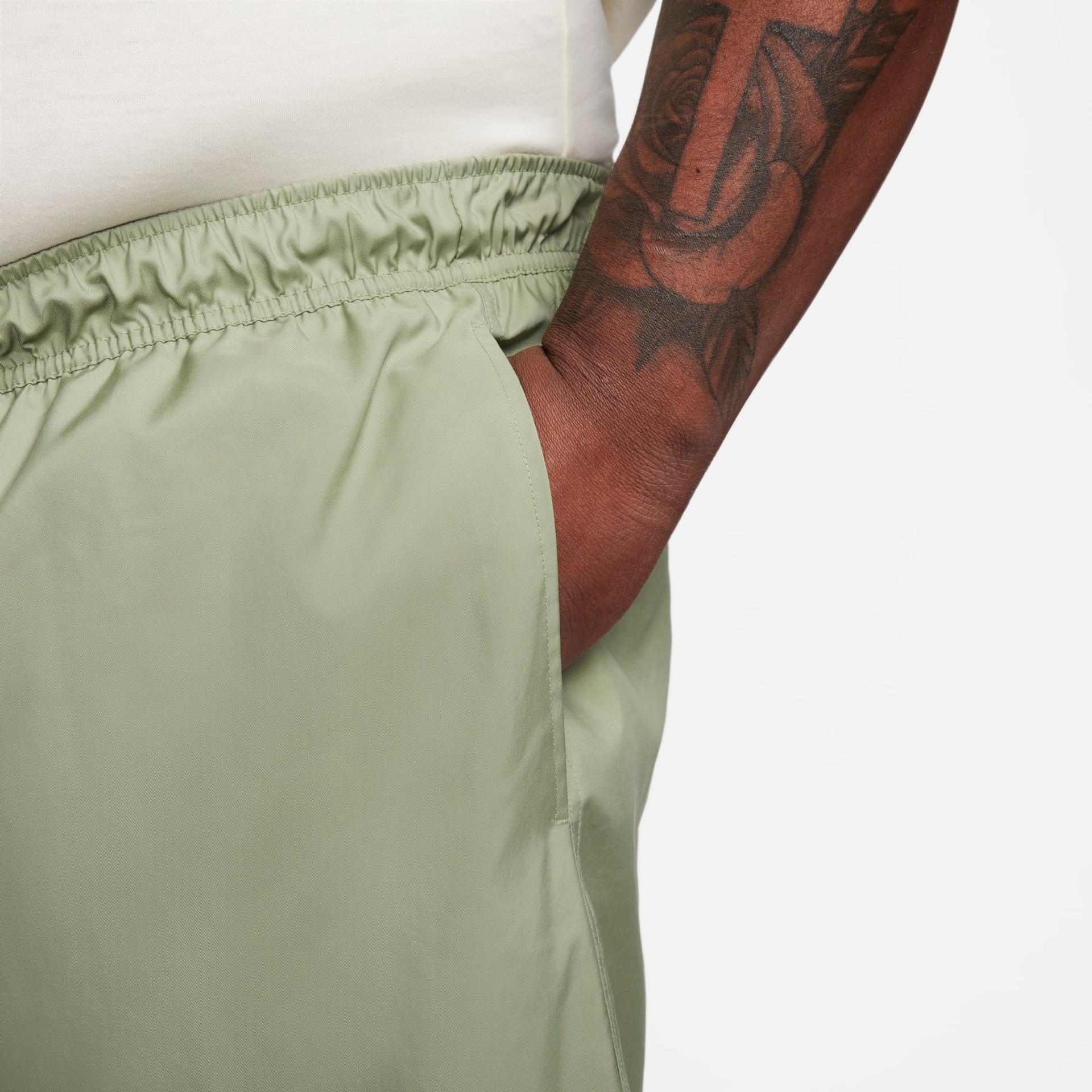 Shorts Nike Club Flow Masculino - Foto 11