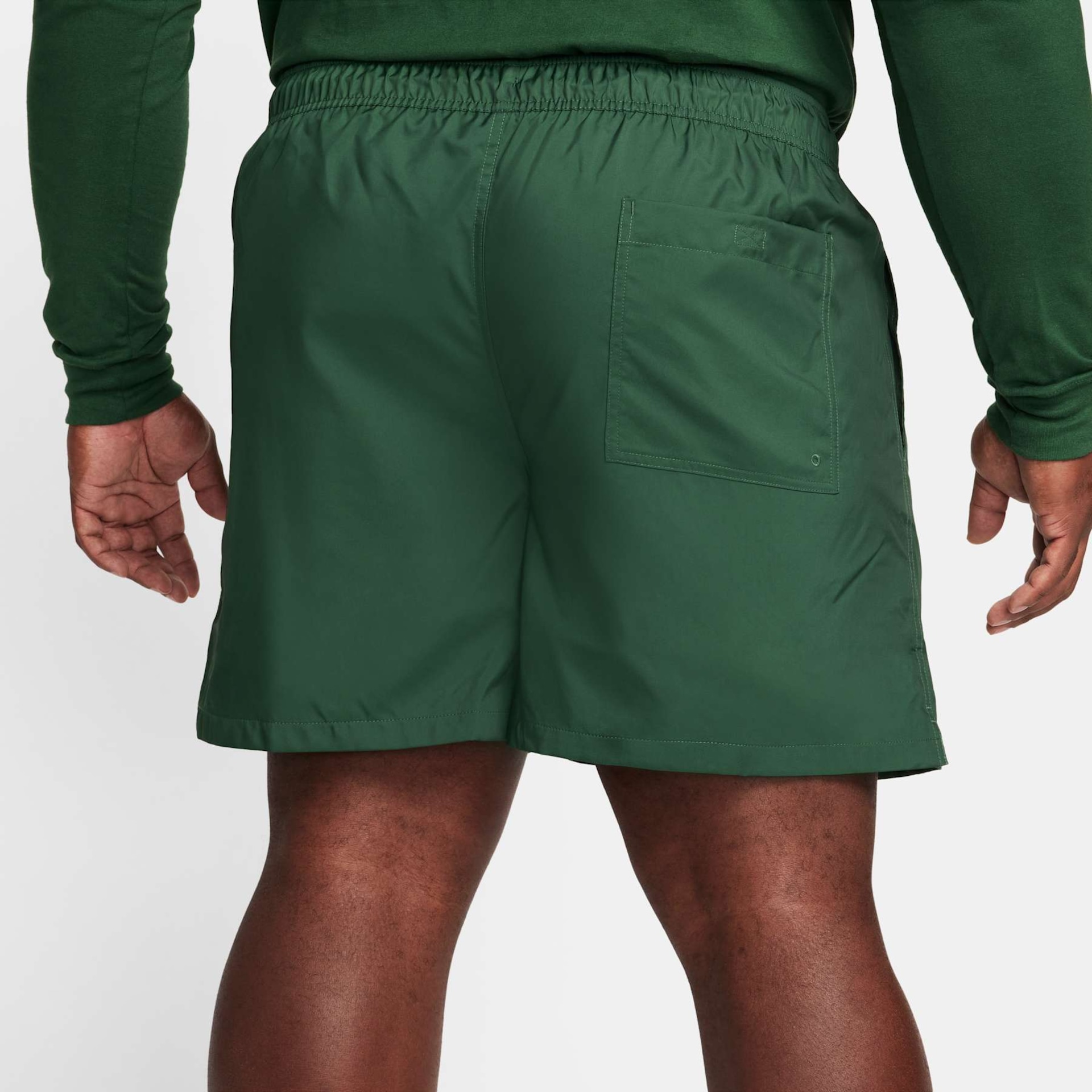 Shorts Nike Club Flow Masculino - Foto 10
