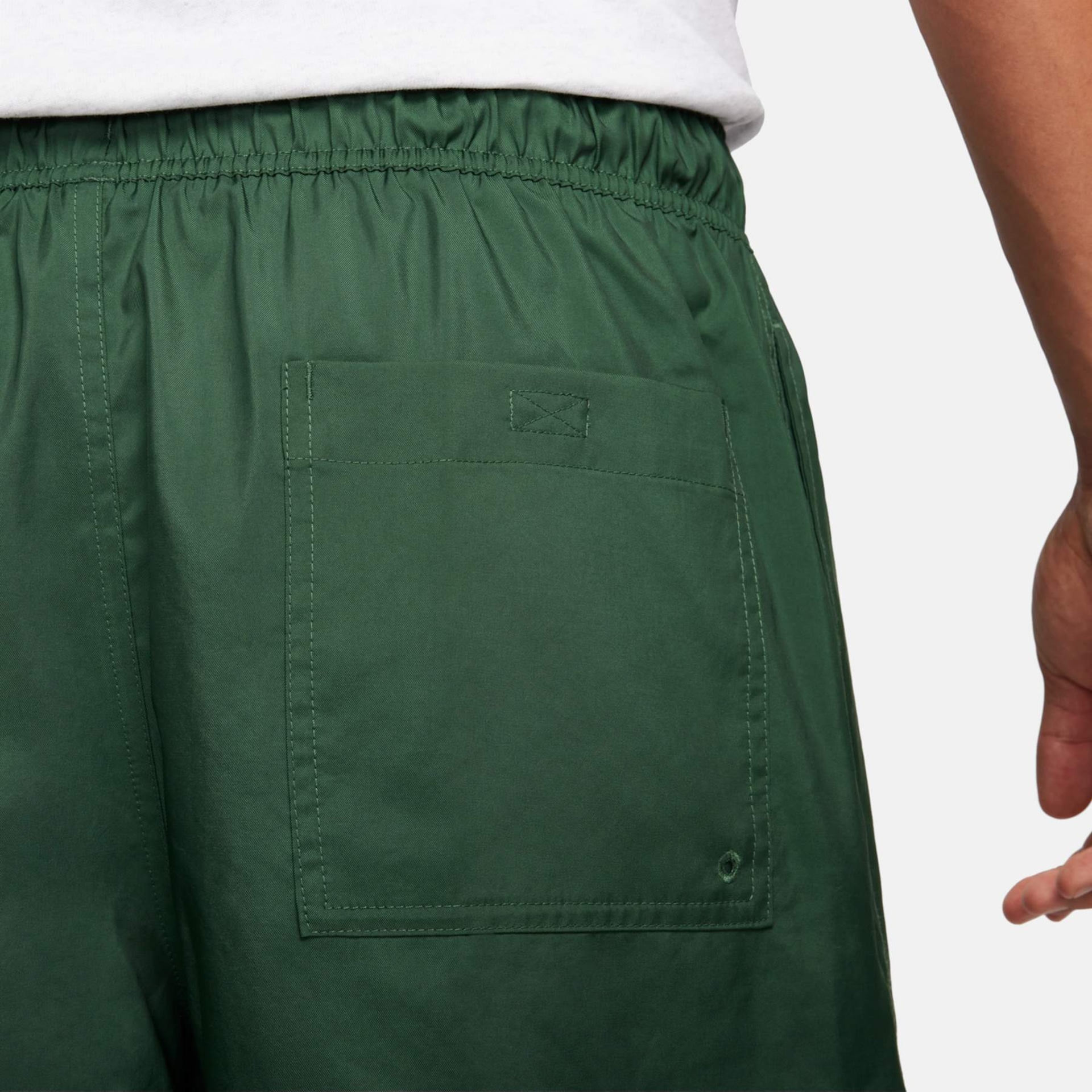 Shorts Nike Club Flow Masculino - Foto 5