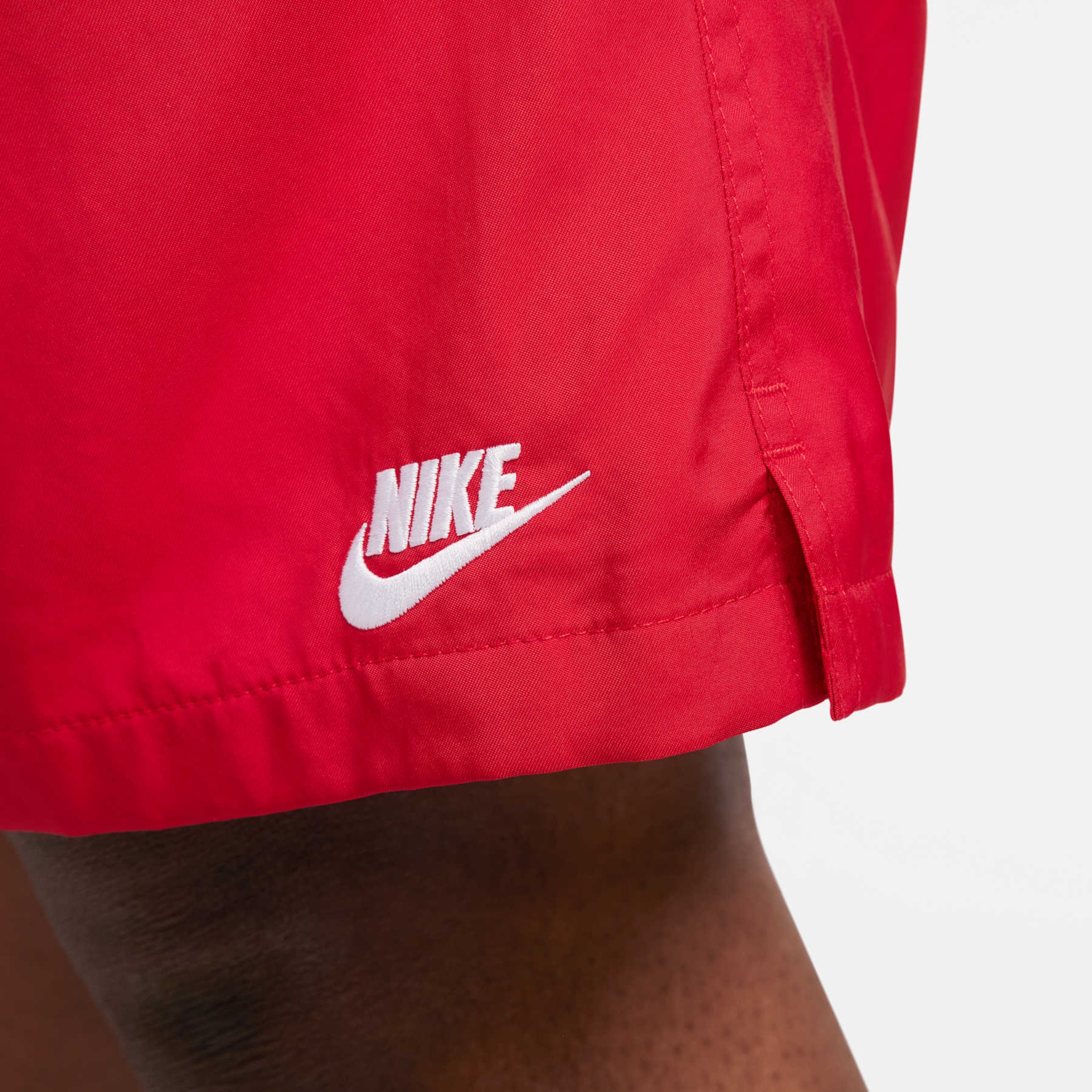 Shorts Nike Club Flow Masculino - Foto 11