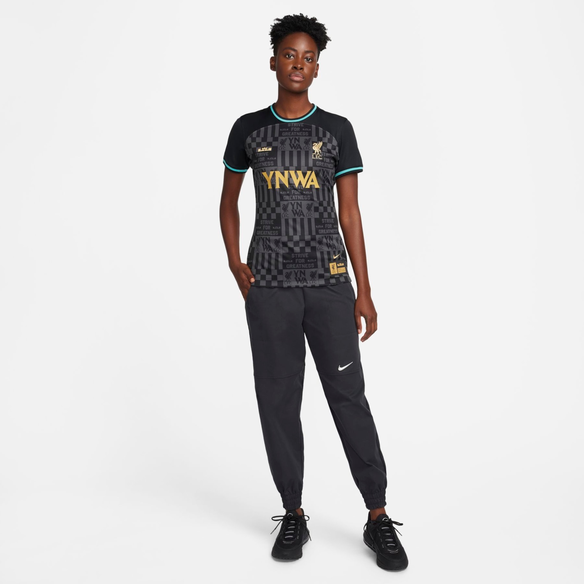 Camisa Nike Liverpool x LeBron James I 2024/25 Torcedora Pro Feminina - Foto 5