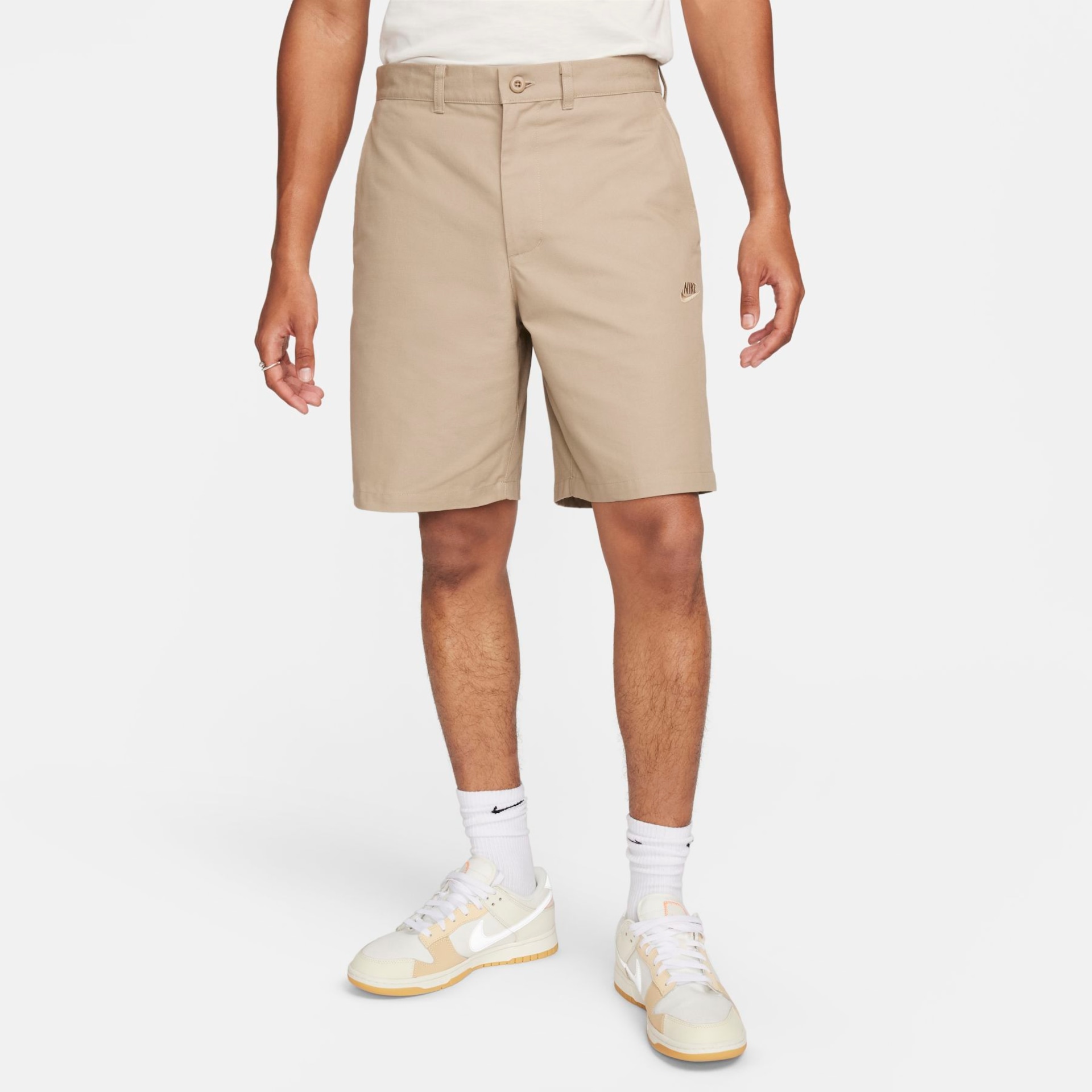 Shorts Nike Club Chino Masculino - Foto 1