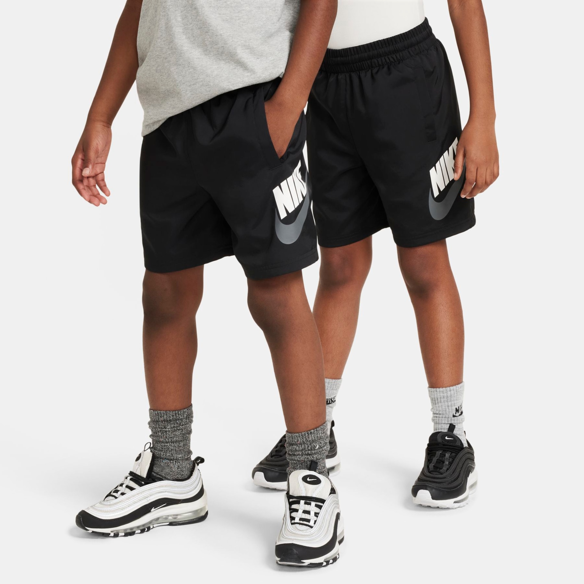 Shorts Nike Sportswear Infantil - Foto 1