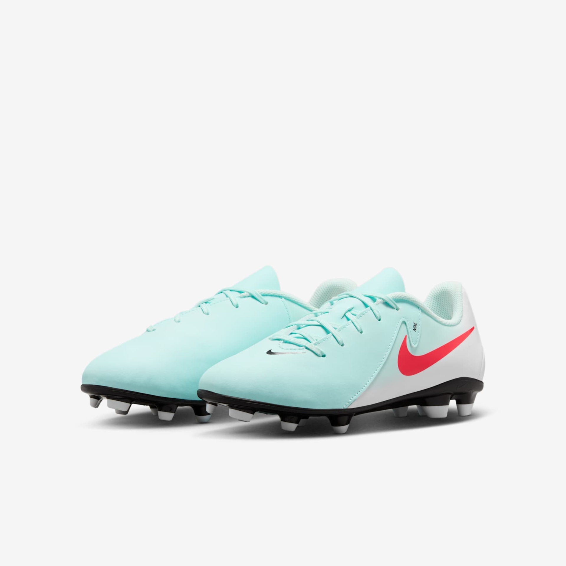 Chuteira Nike Phantom GX II Club Infantil Campo - Foto 5