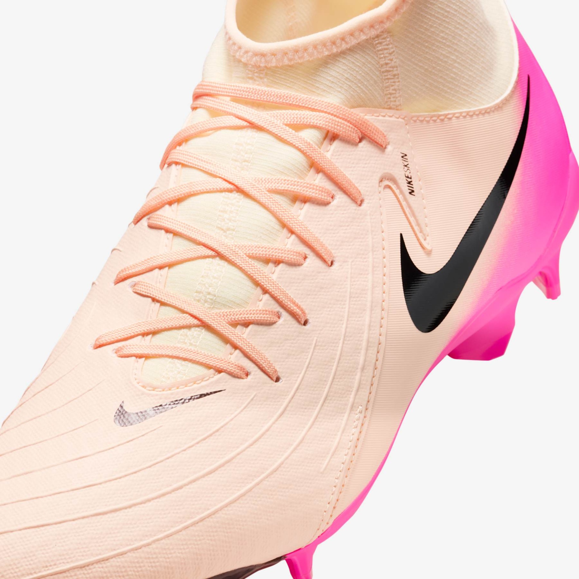 Chuteira Nike Phantom Luna II Academy Campo - Foto 8
