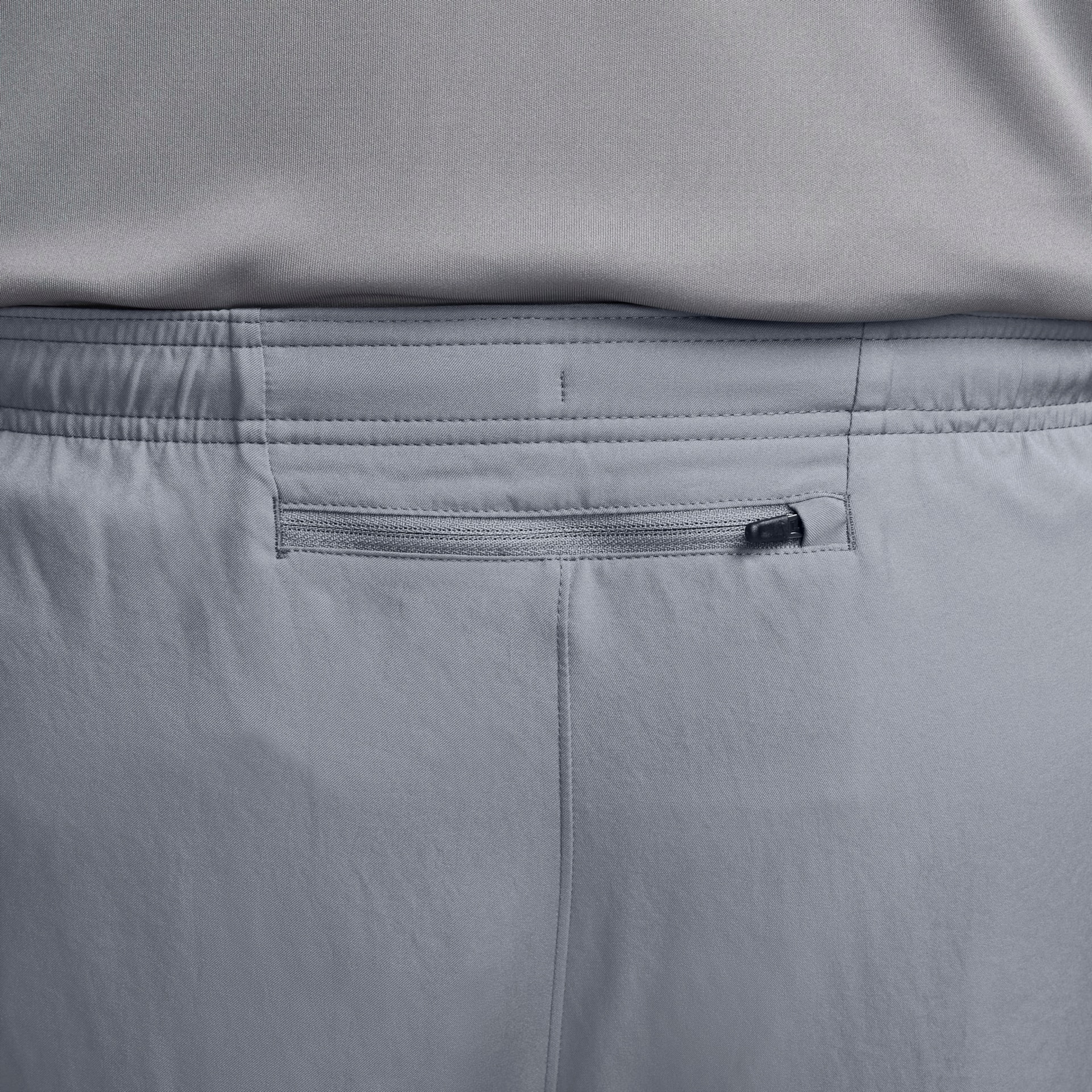 Calça Nike Challenger Woven Masculina - Foto 13