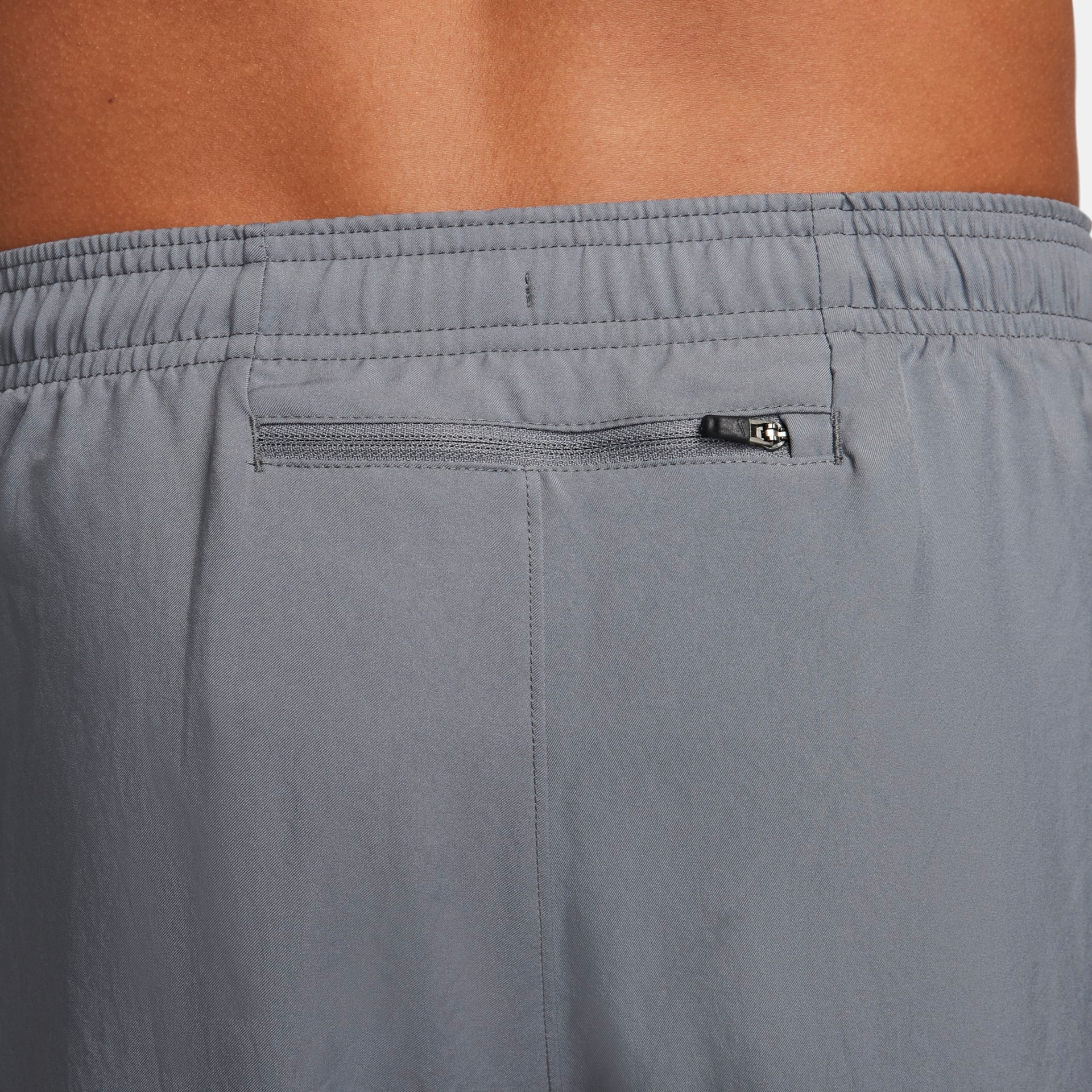 Calça Nike Challenger Woven Masculina - Foto 5