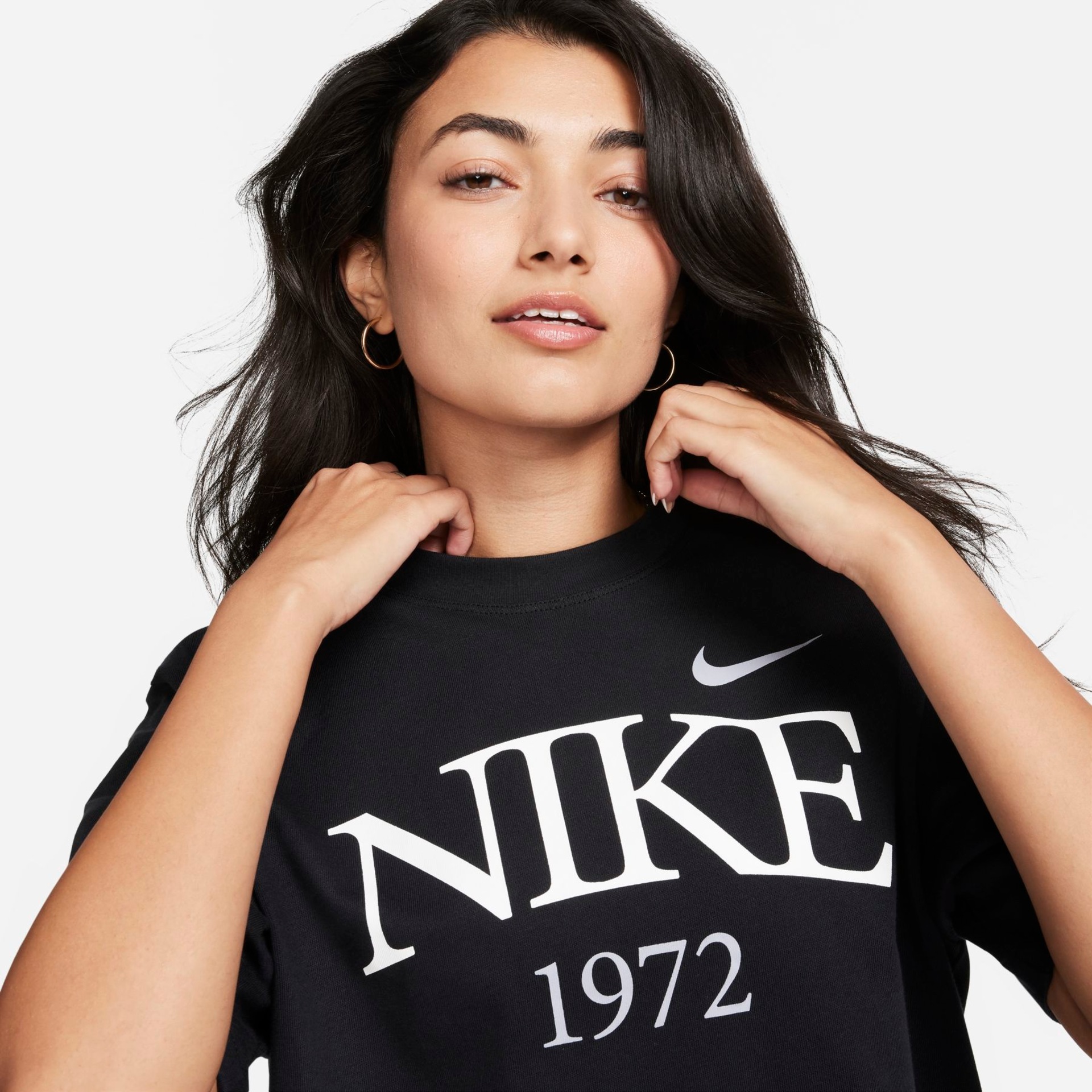 Camiseta Nike Sportswear Classic Feminina - Foto 3