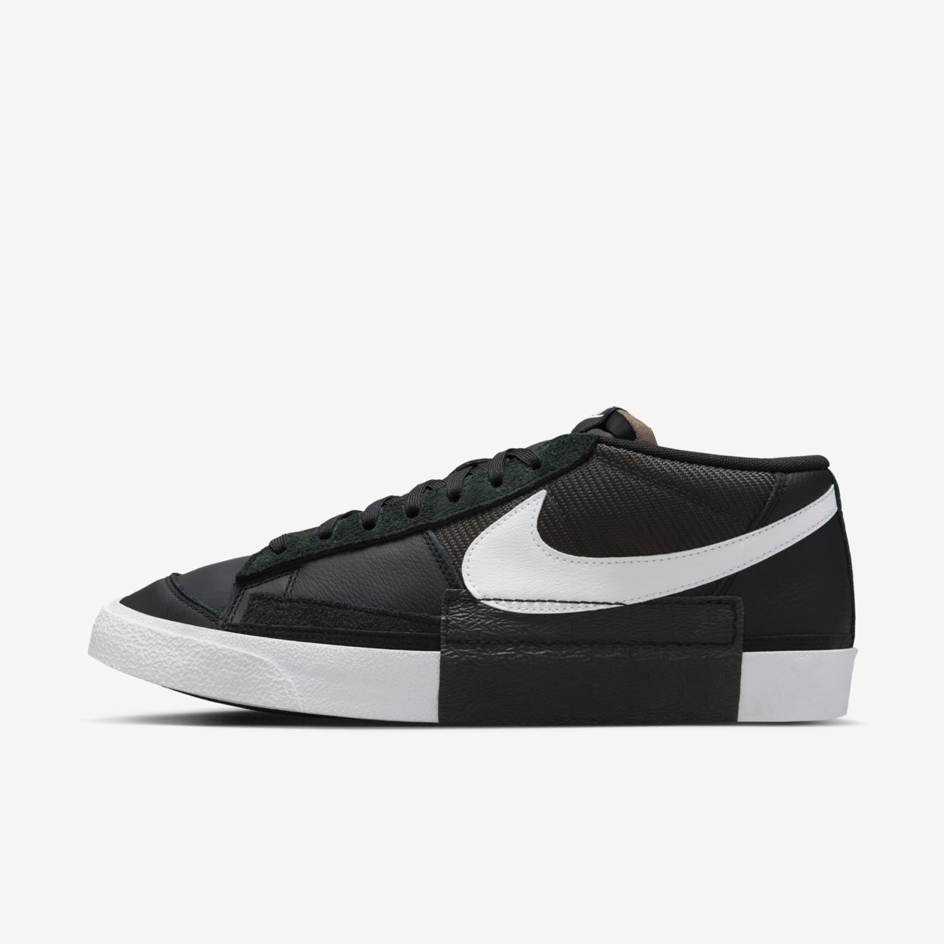Tênis Nike Blazer Low Pro Masculino - Foto 1