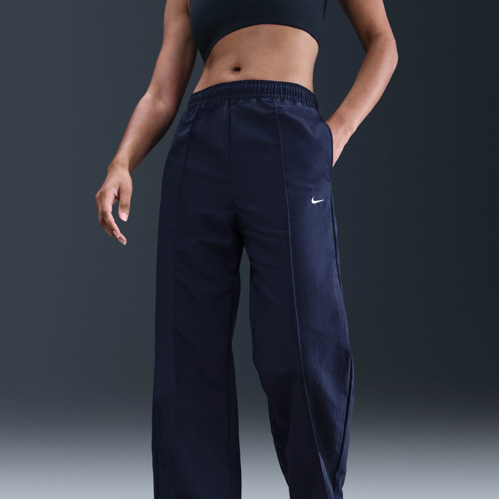 Calça Nike Sportswear Trend Woven Feminina - Foto 2