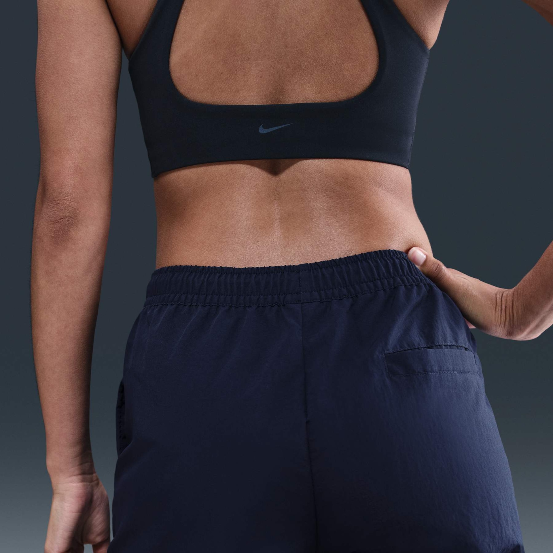 Calça Nike Sportswear Trend Woven Feminina - Foto 3