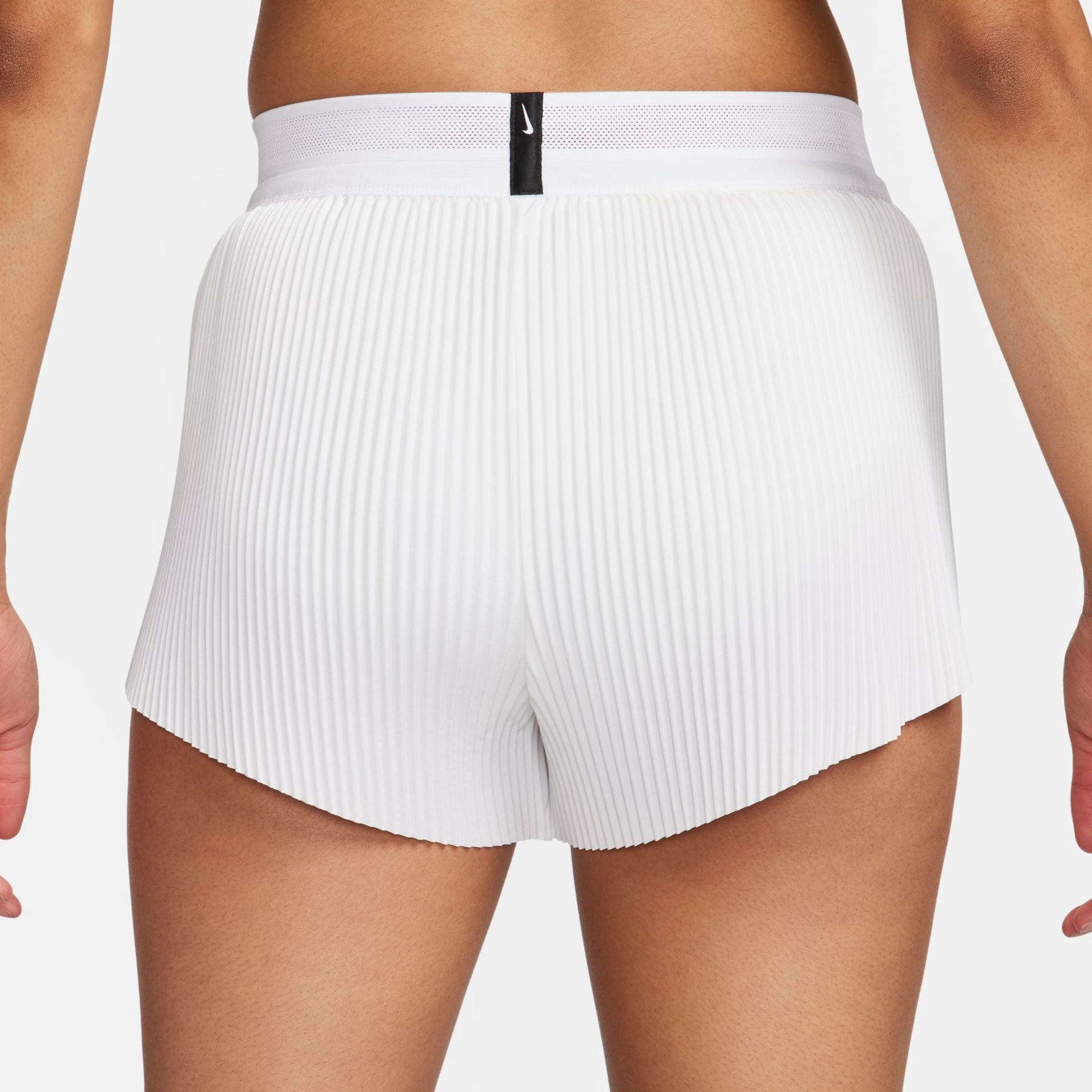 Shorts Nike Dri-Fit ADV Aeroswift Feminino - Foto 3