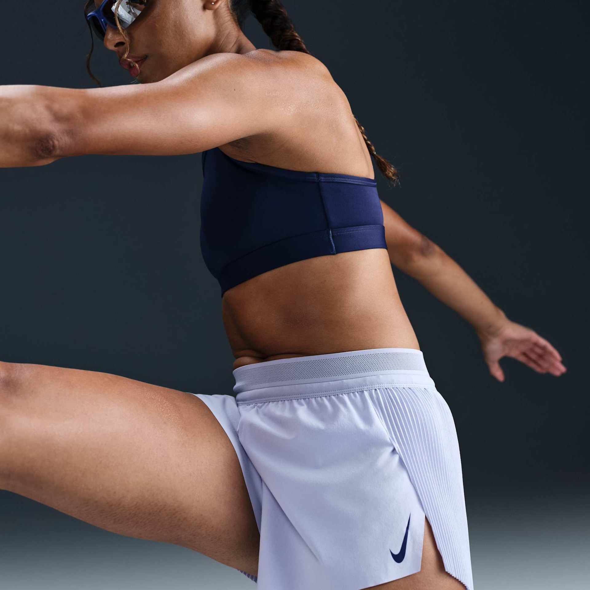 Shorts Nike Dri-Fit ADV Aeroswift Feminino - Foto 5