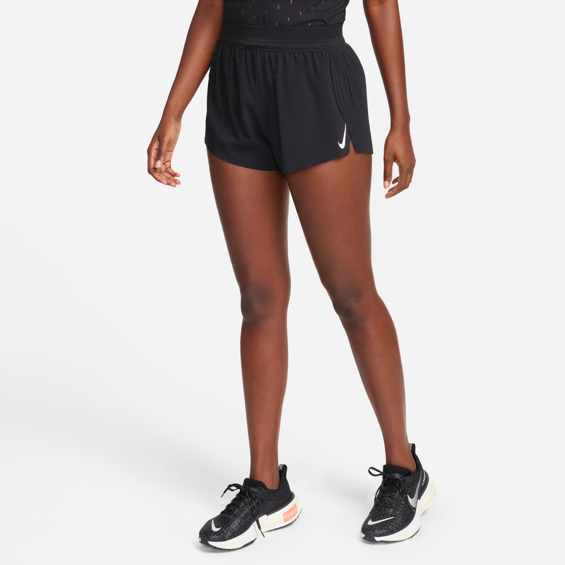 Shorts Nike Dri-Fit ADV Aeroswift Feminino - Foto 1