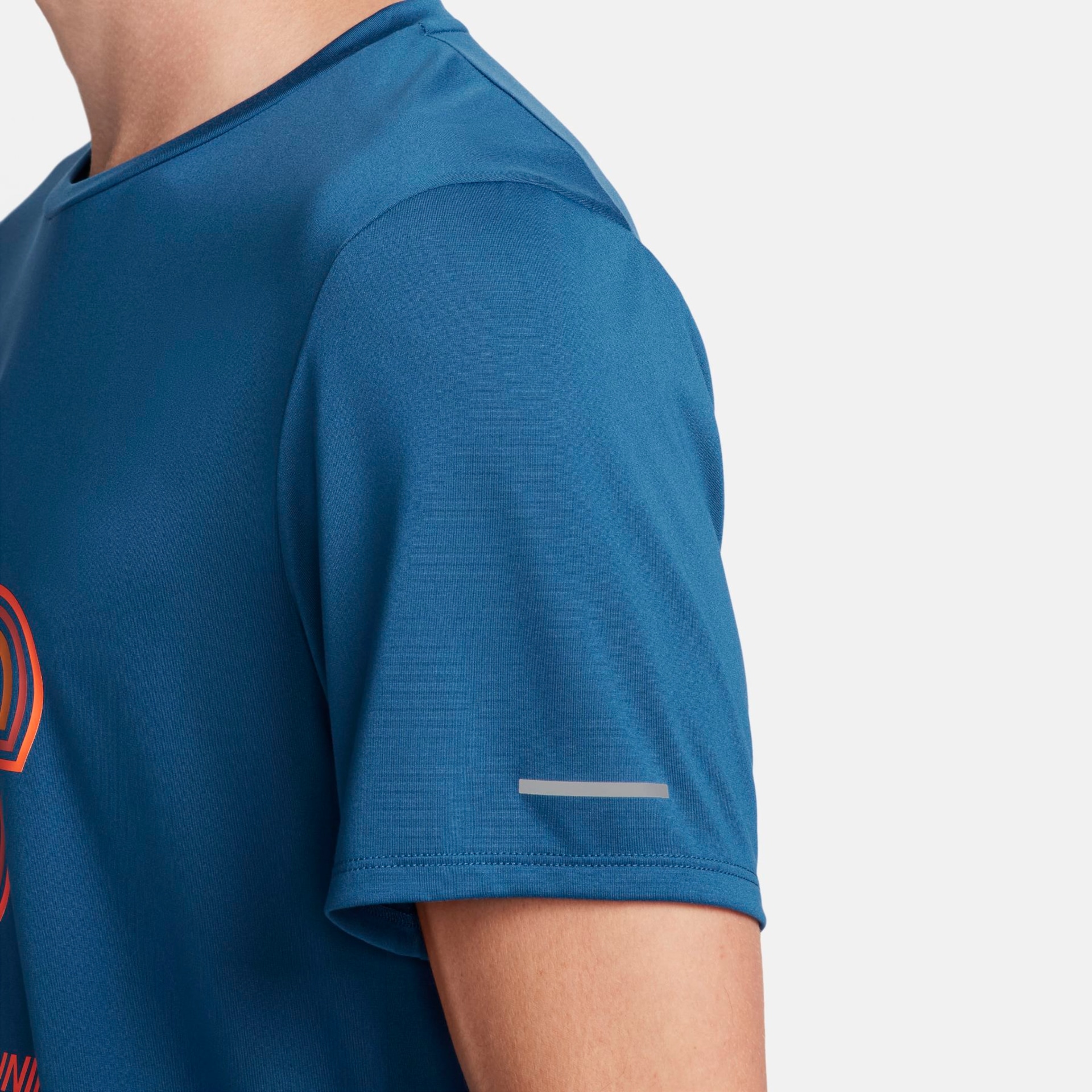 Camiseta Nike Run Energy Masculina - Foto 4