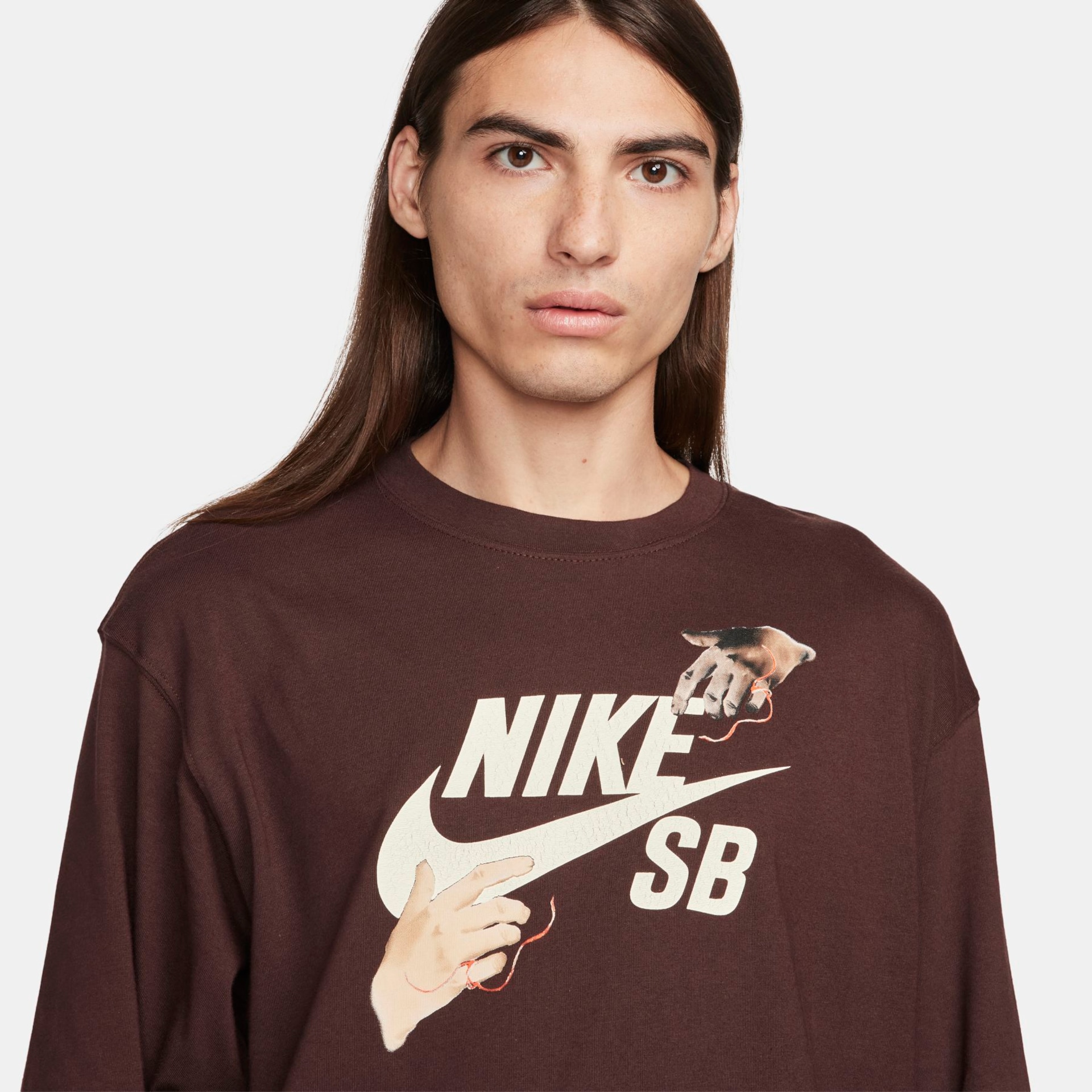 Camiseta Nike SB City of Love Unissex - Foto 3