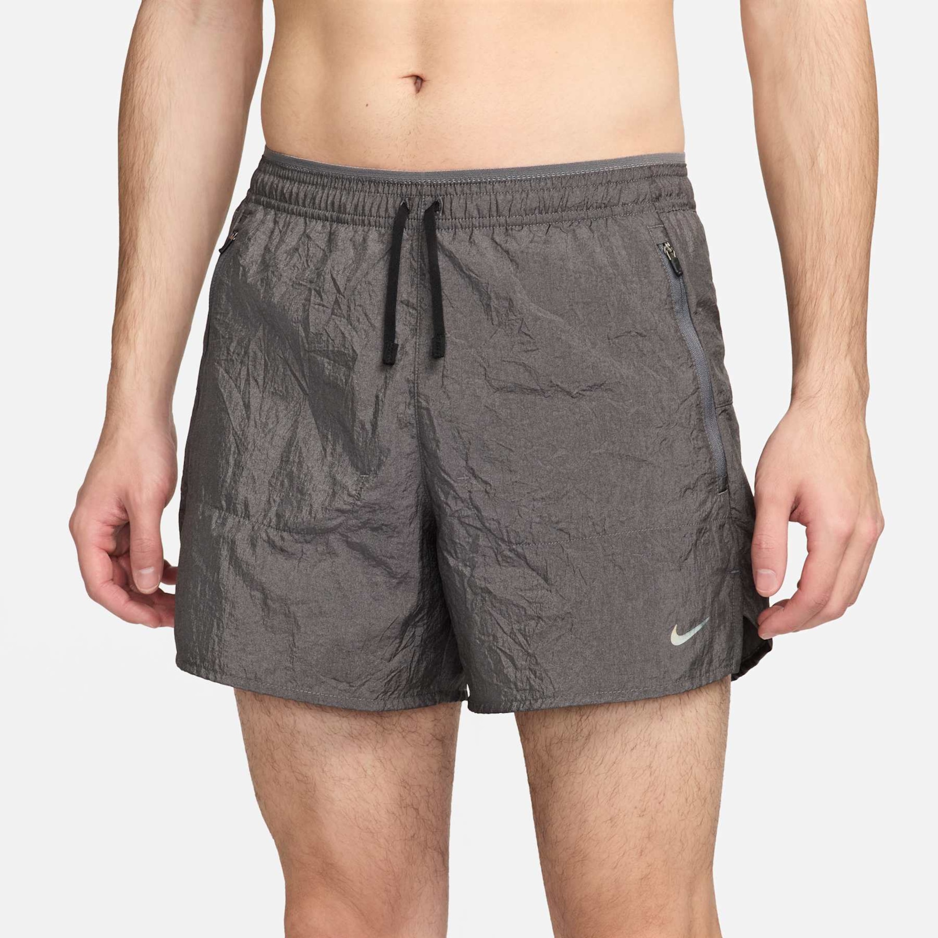 Shorts Nike Stride Running Division Masculino - Foto 2