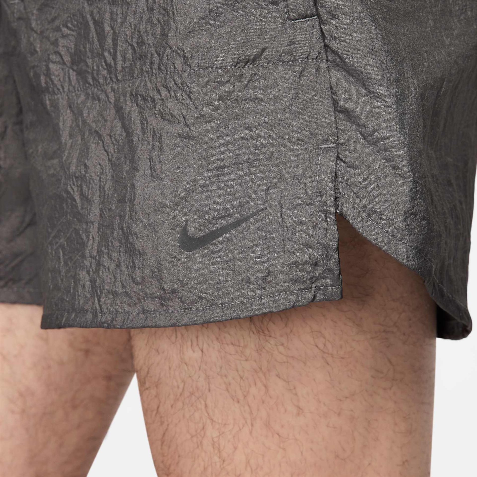 Shorts Nike Stride Running Division Masculino - Foto 7