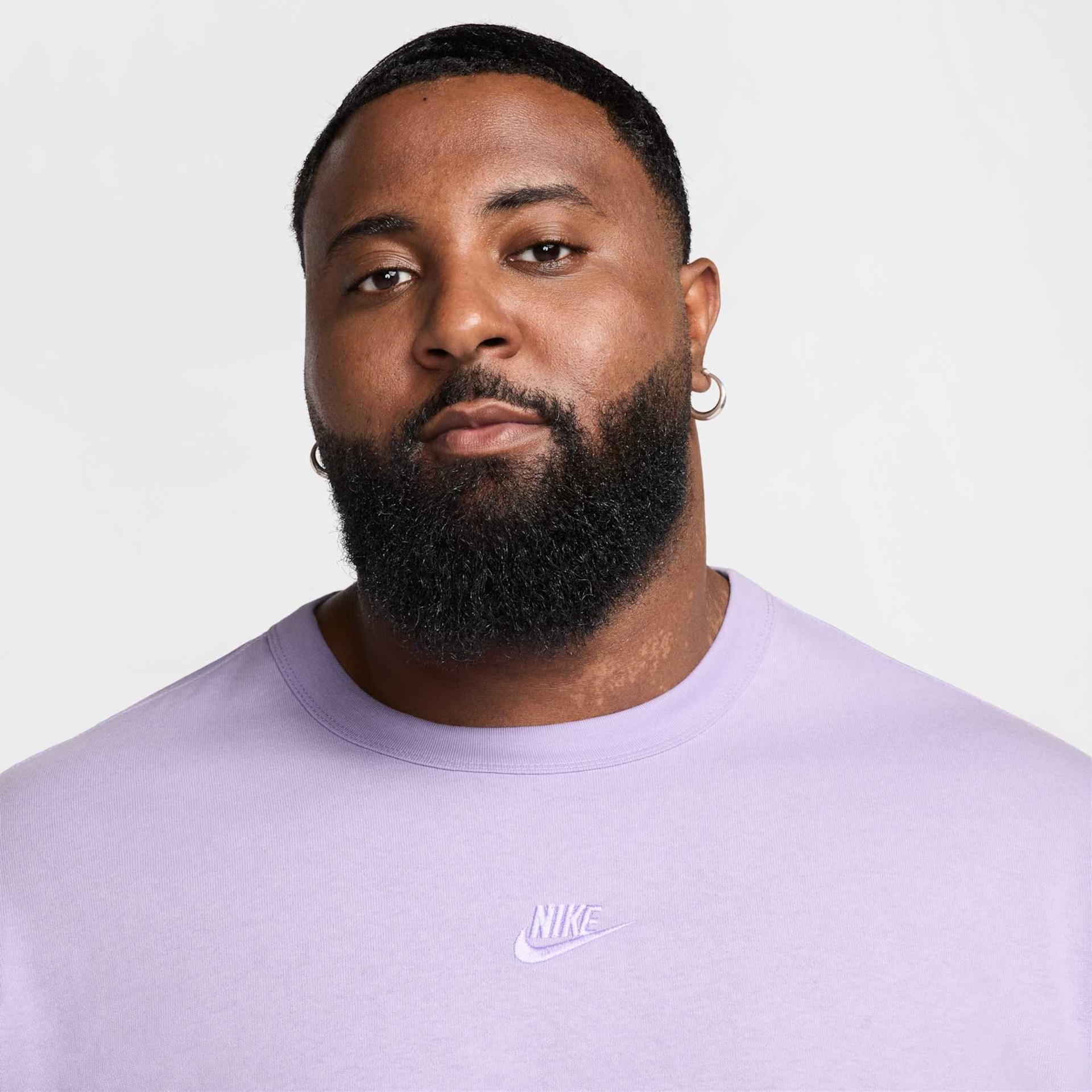 Camiseta Nike Sportswear Premium Essentials Masculina - Foto 9