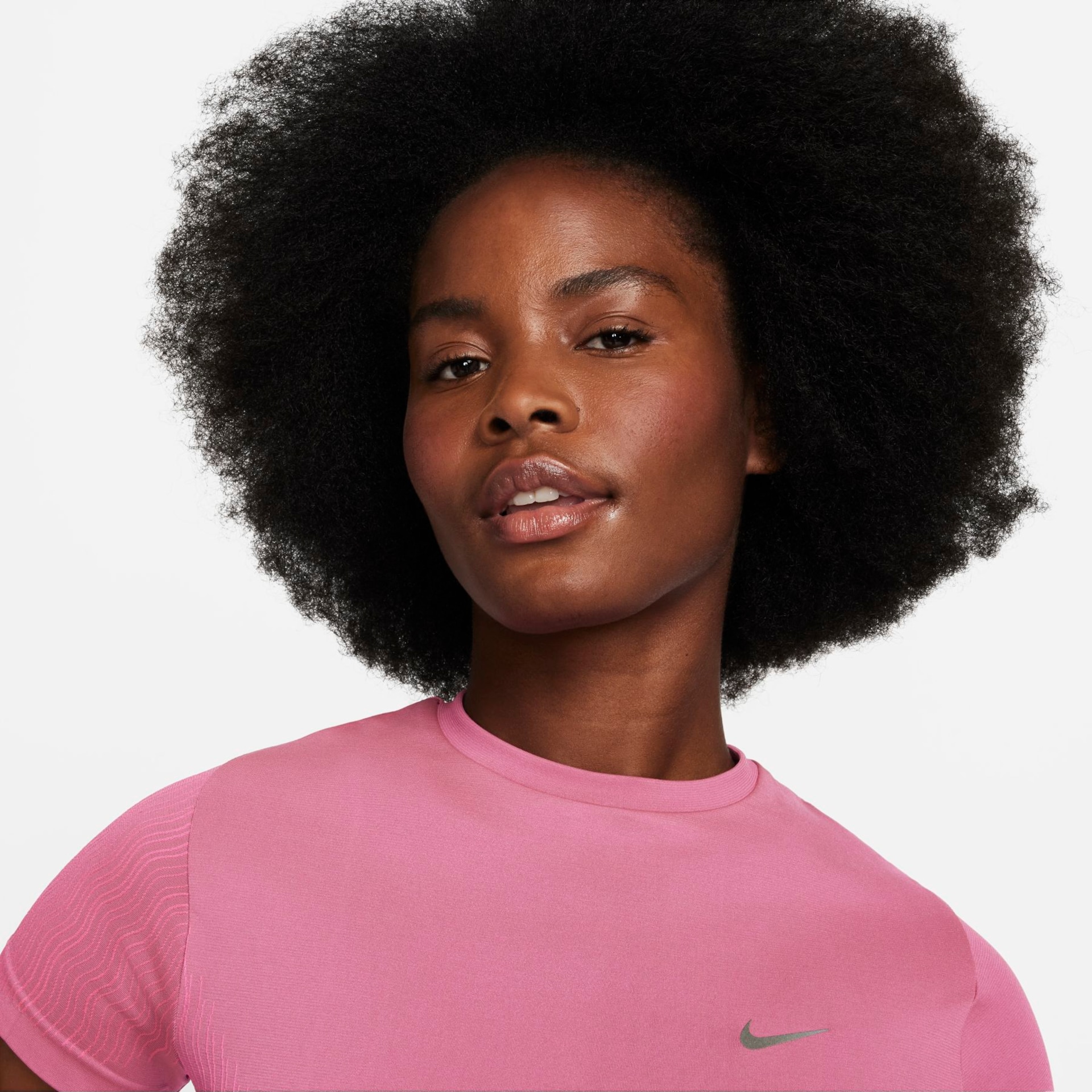 Camiseta Nike Run Division Feminina - Foto 3