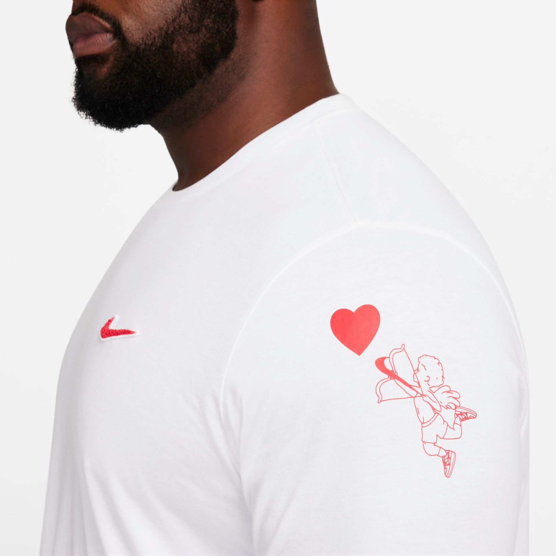 Camiseta Nike Sportswear Heart Masculina - Foto 11