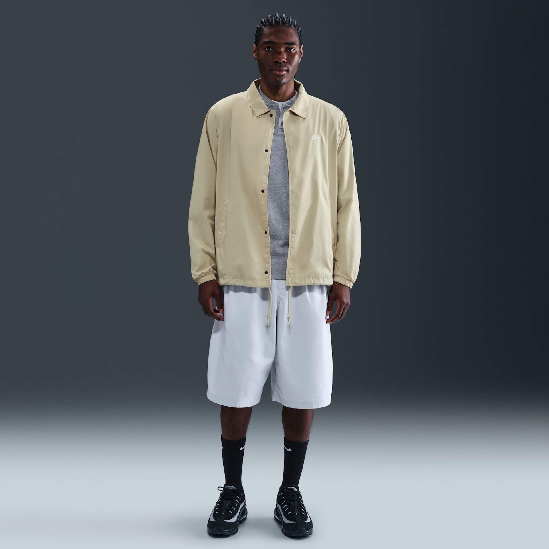 Jaqueta Nike Club Coach Masculina - Foto 4