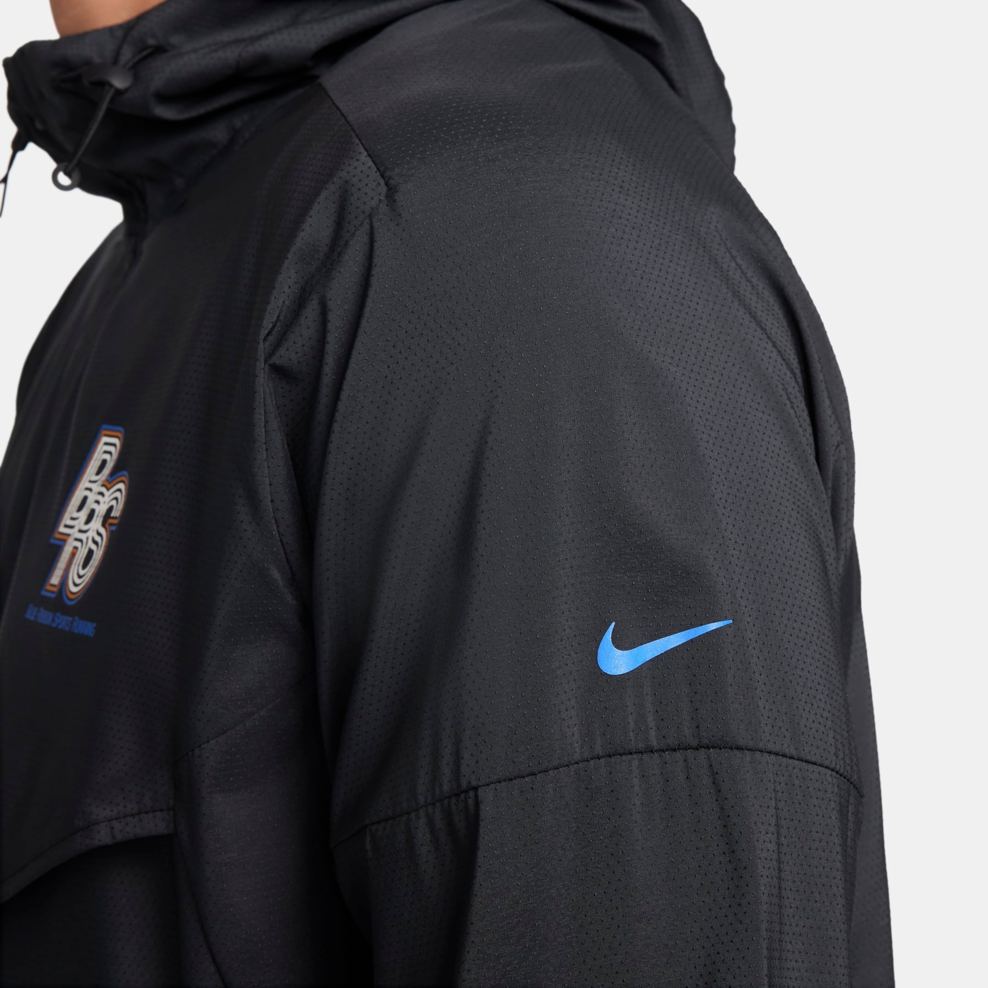 Jaqueta Nike Run Energy Windrunner Masculina - Foto 5
