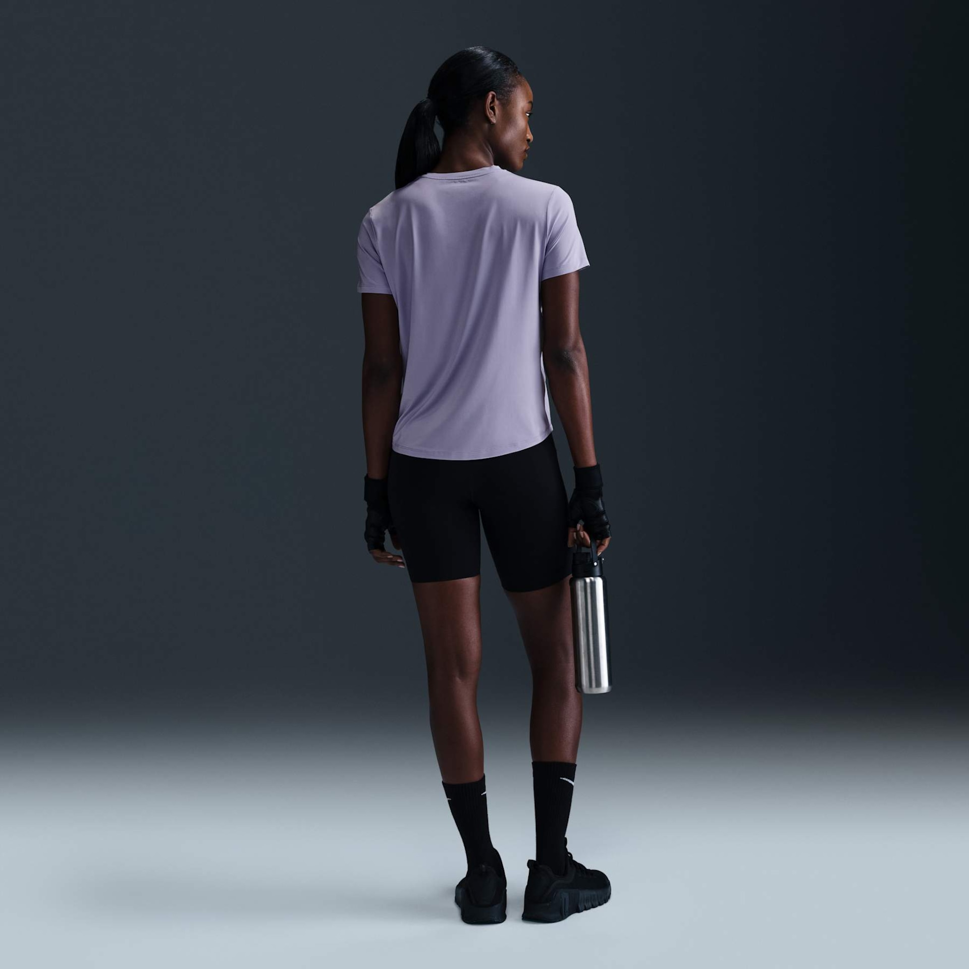 Camiseta Nike Dri-FIT One Feminina - Foto 5