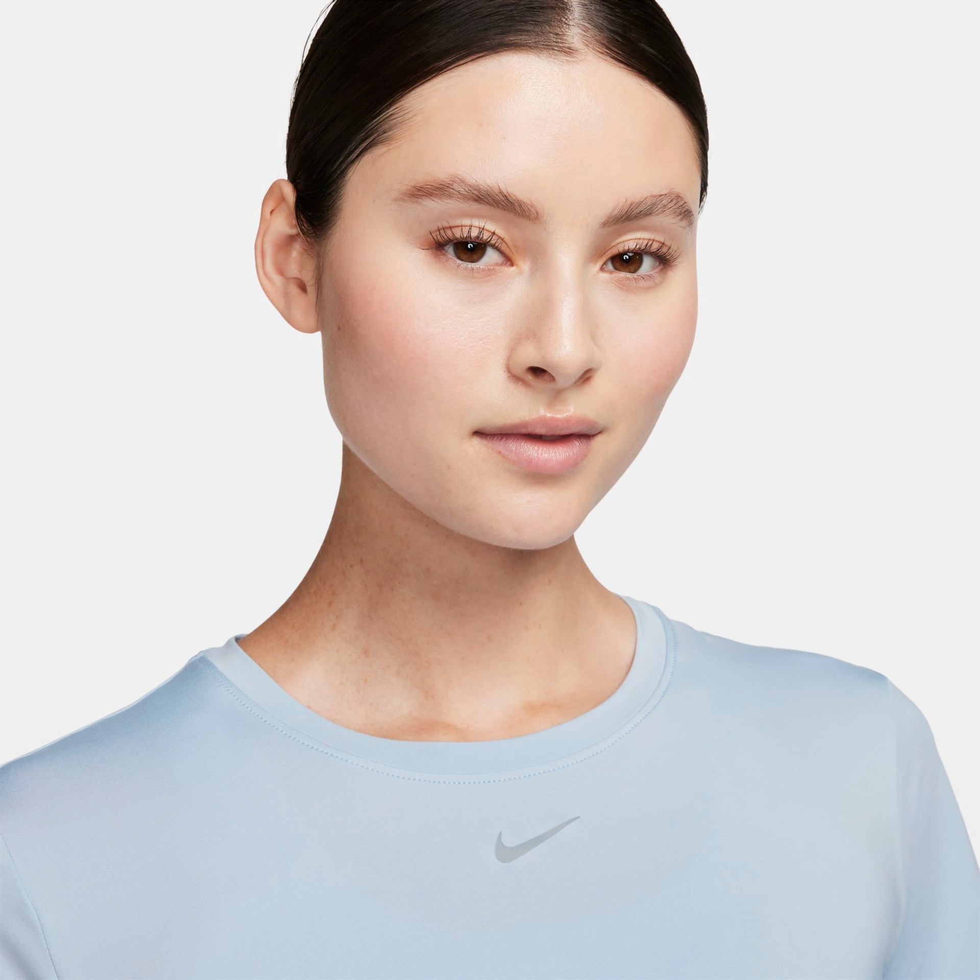 Camiseta Nike Dri-FIT One Feminina - Foto 3