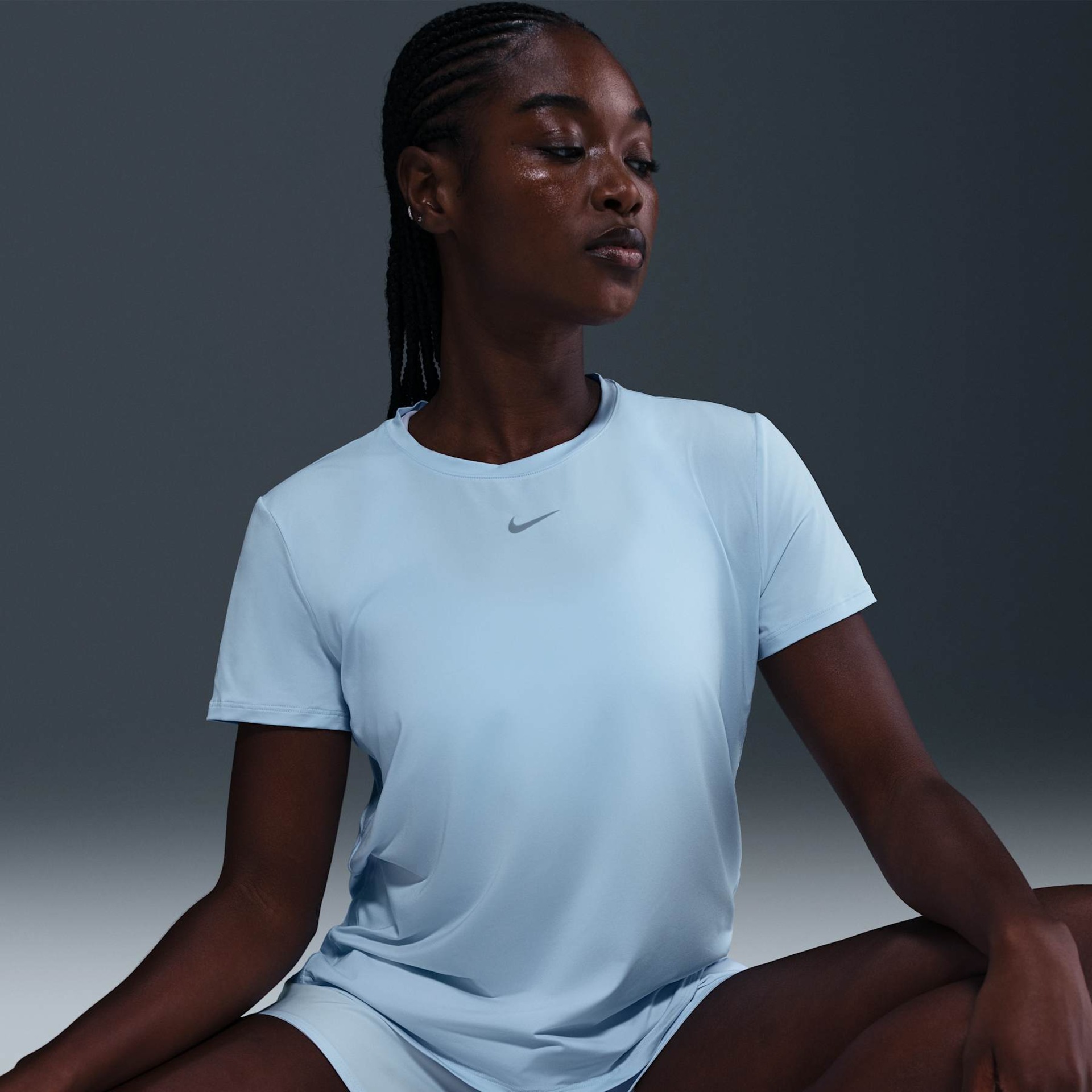 Camiseta Nike Dri-FIT One Feminina - Foto 3