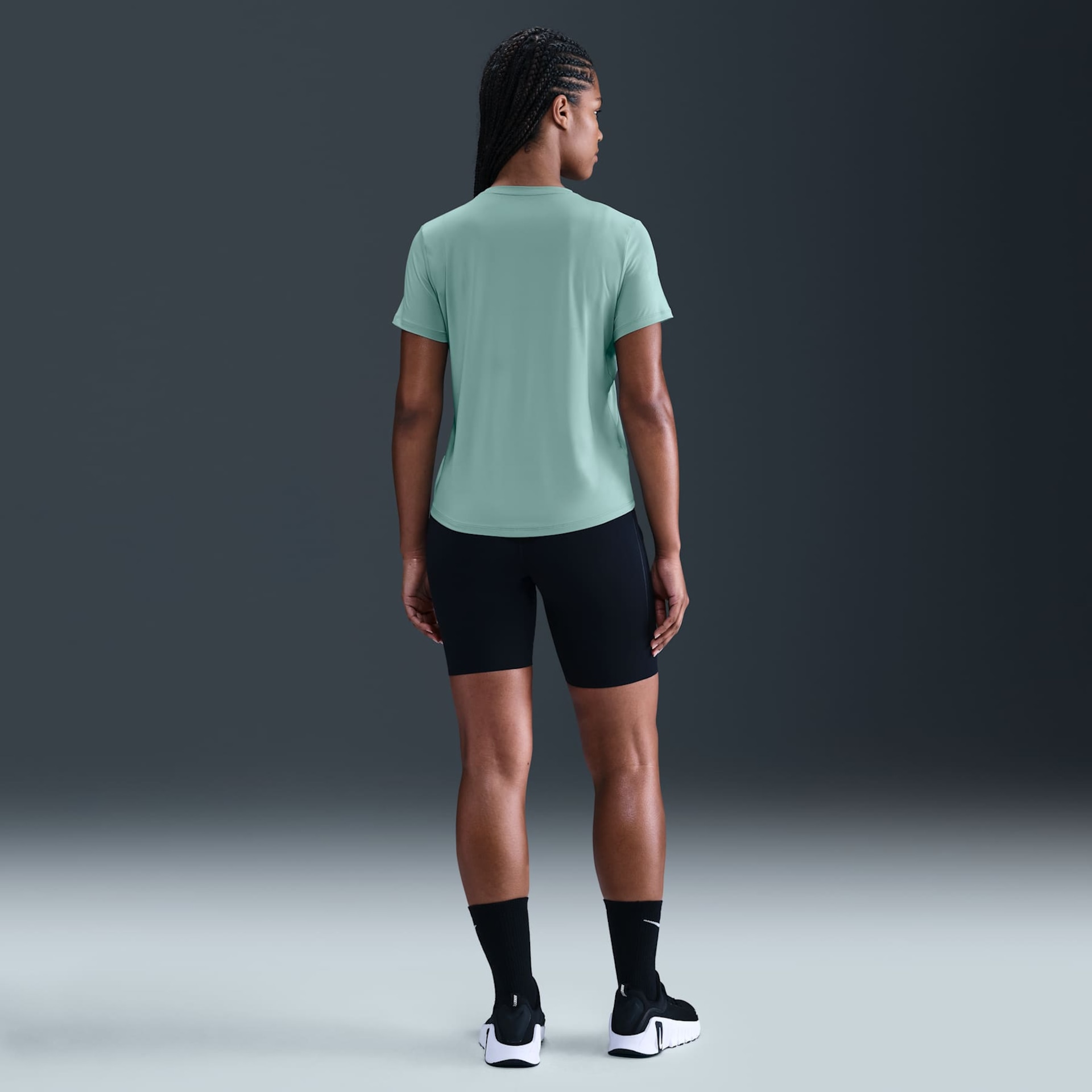 Camiseta Nike Dri-FIT One Feminina - Foto 5