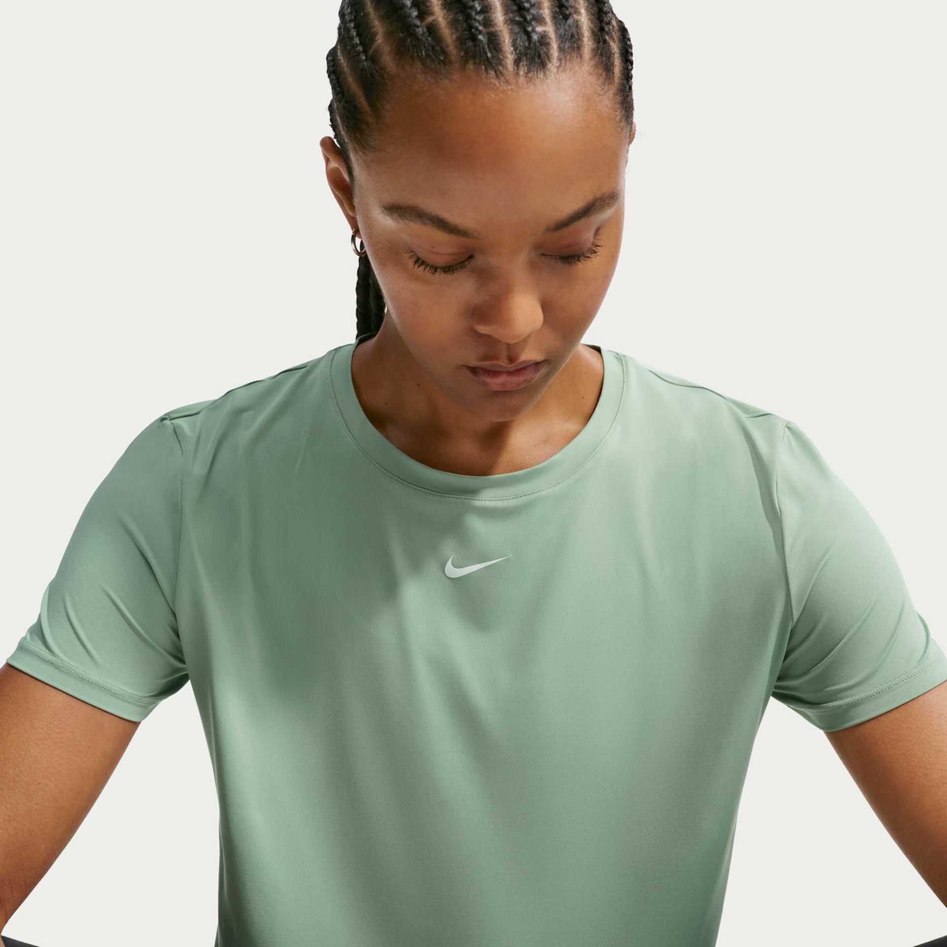 Camiseta Nike Dri-FIT One Feminina - Foto 3