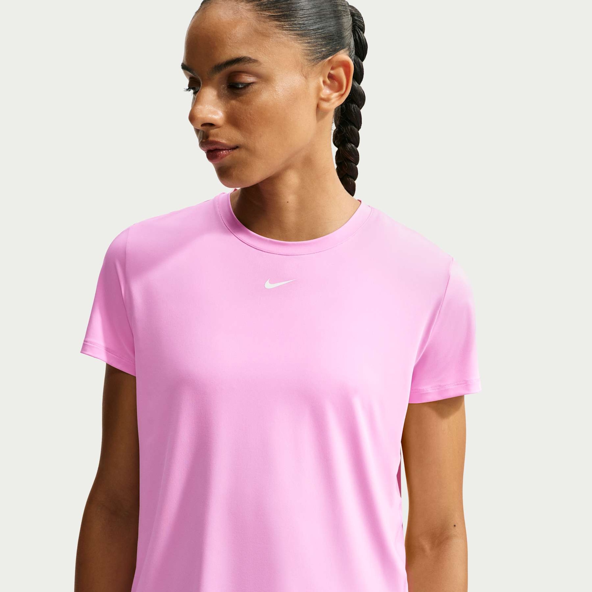 Imagem principal de Camiseta Nike Dri-FIT One Feminina