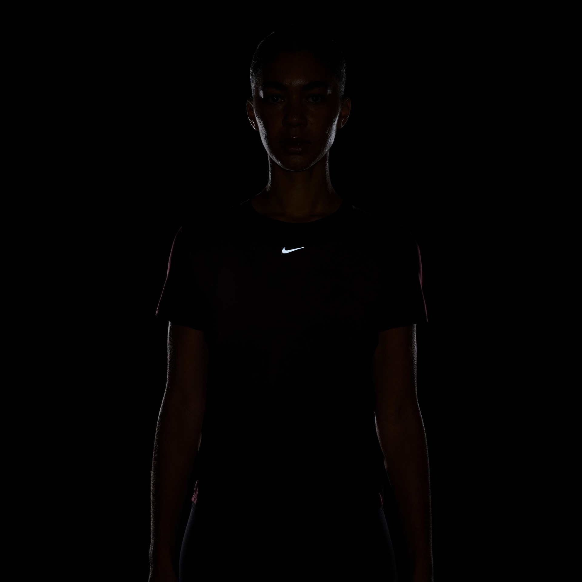 Camiseta Nike Dri-FIT One Feminina - Foto 6