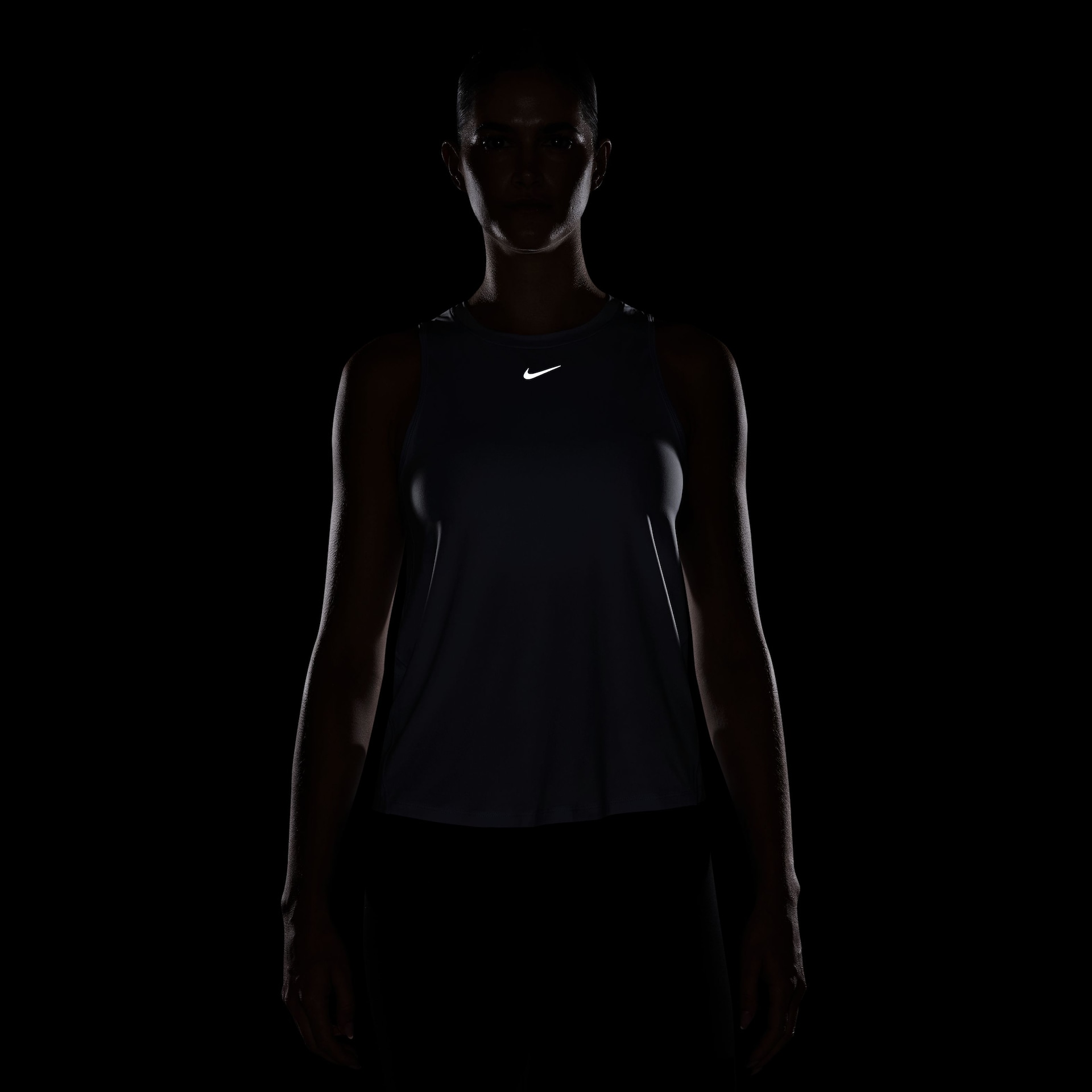 Regata Nike Dri-FIT One Feminina - Foto 4