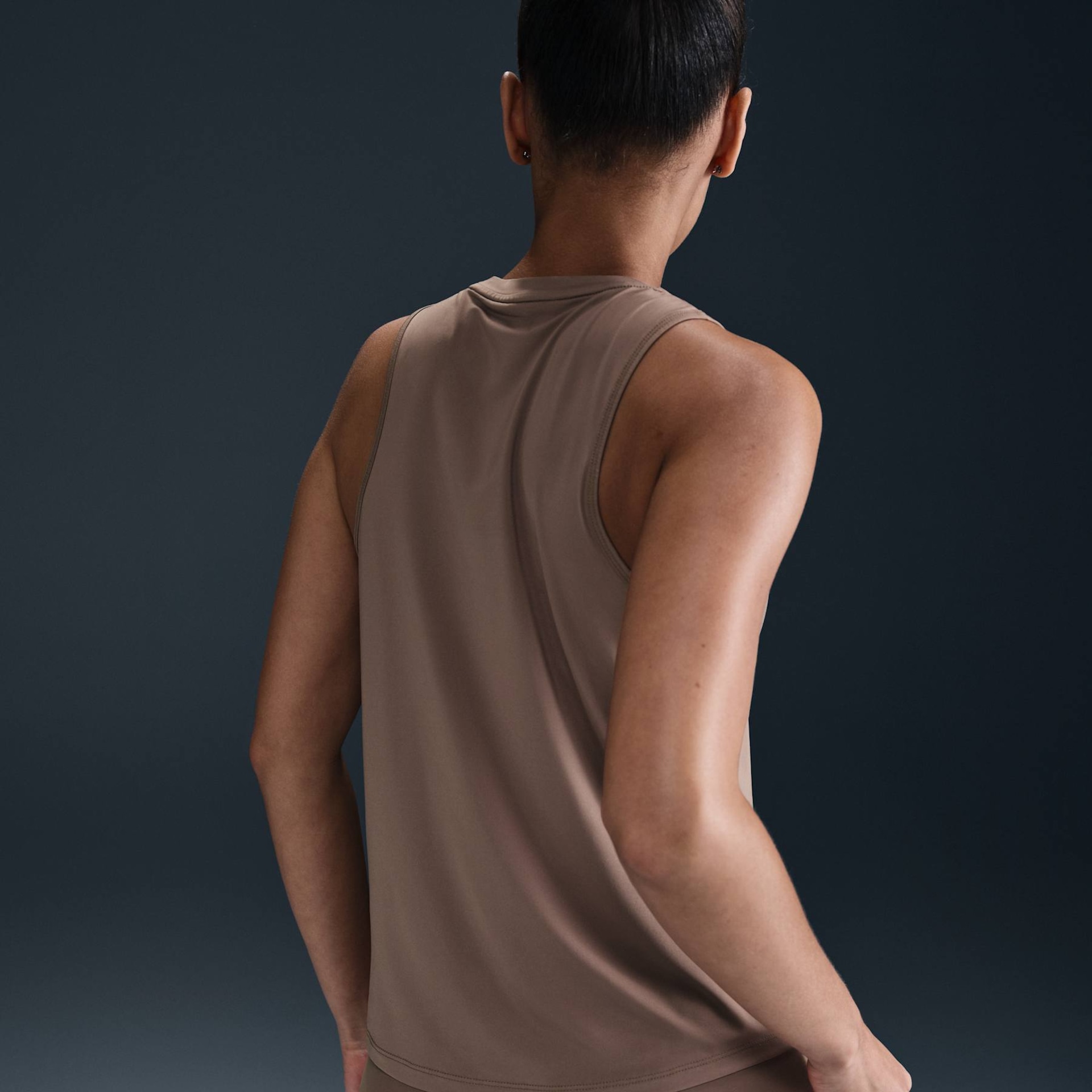 Regata Nike Dri-FIT One Feminina - Foto 2