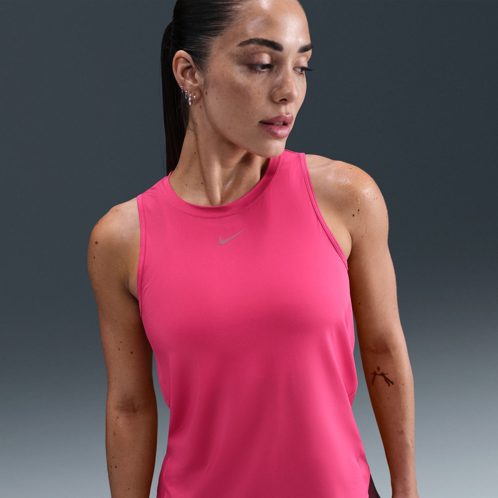 Imagem principal de Regata Nike Dri-FIT One Feminina