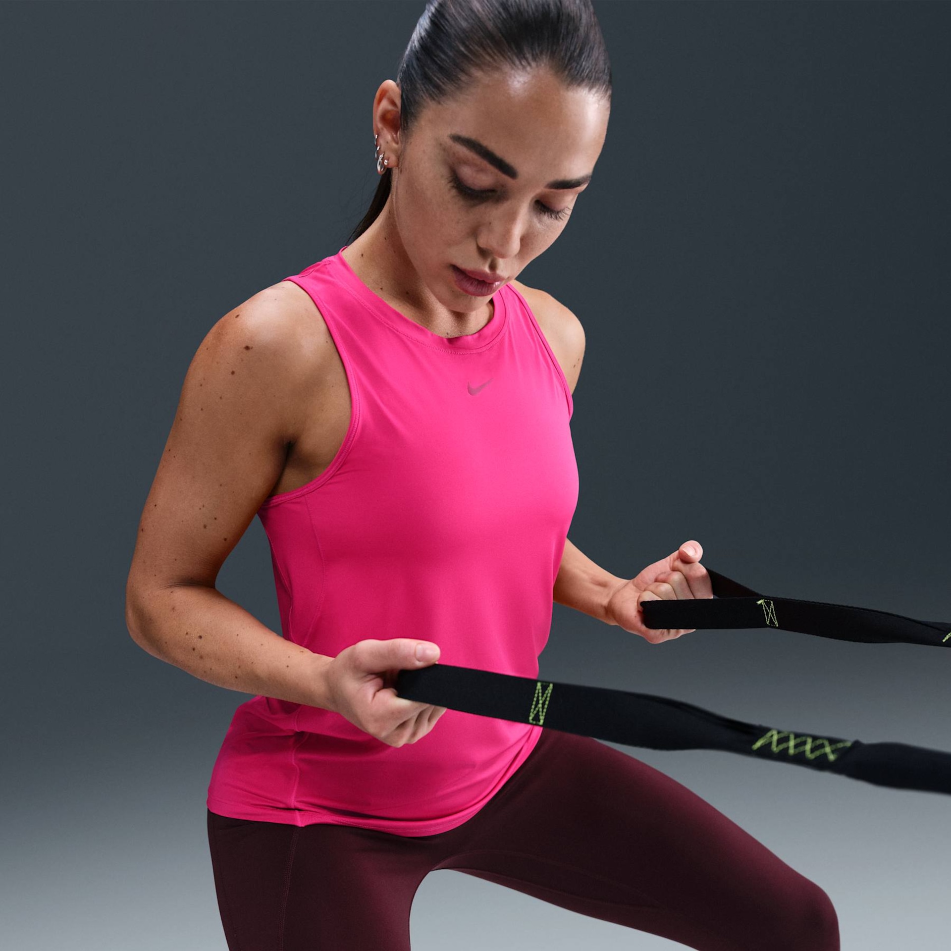 Regata Nike Dri-FIT One Feminina - Foto 3