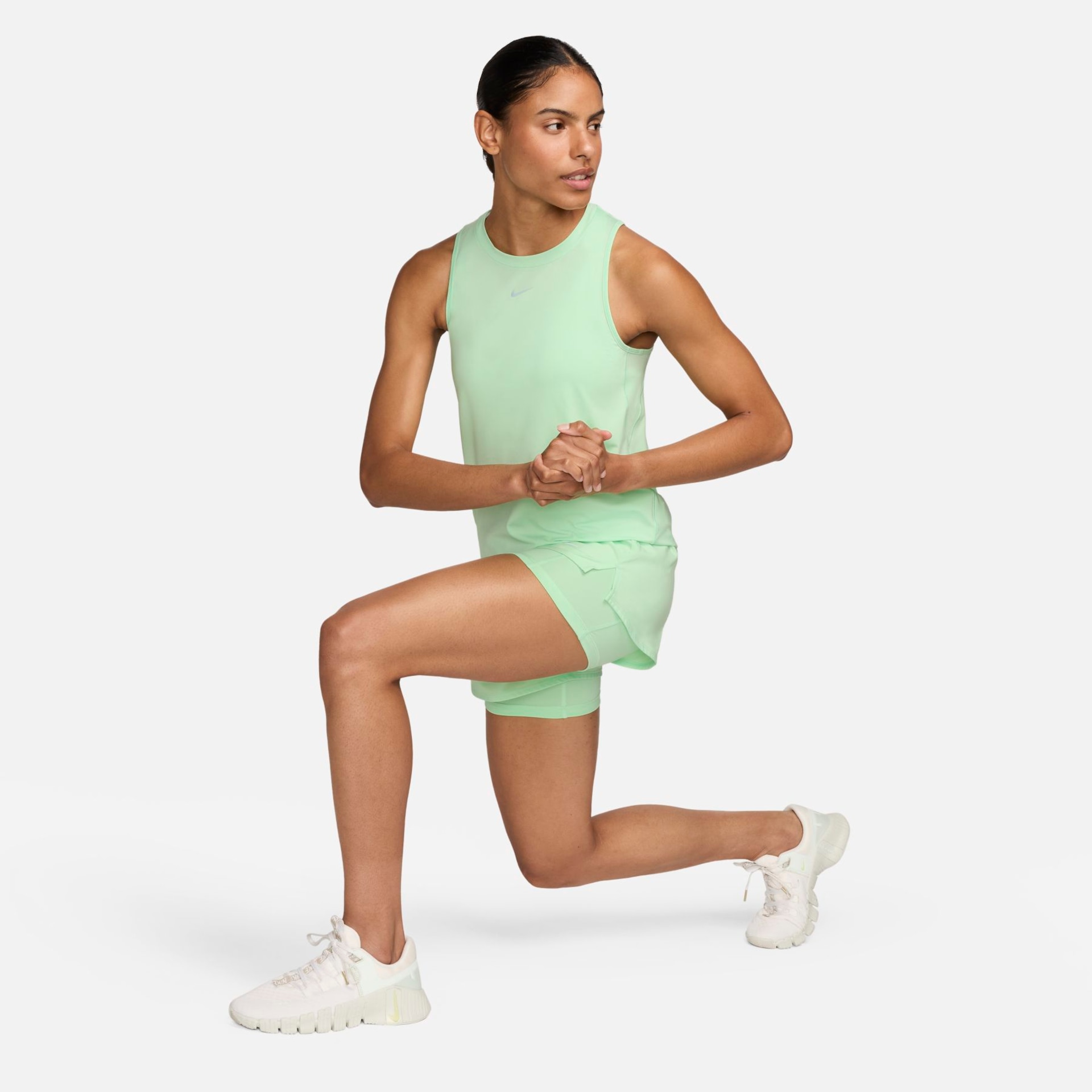 Regata Nike Dri-FIT One Feminina - Foto 4