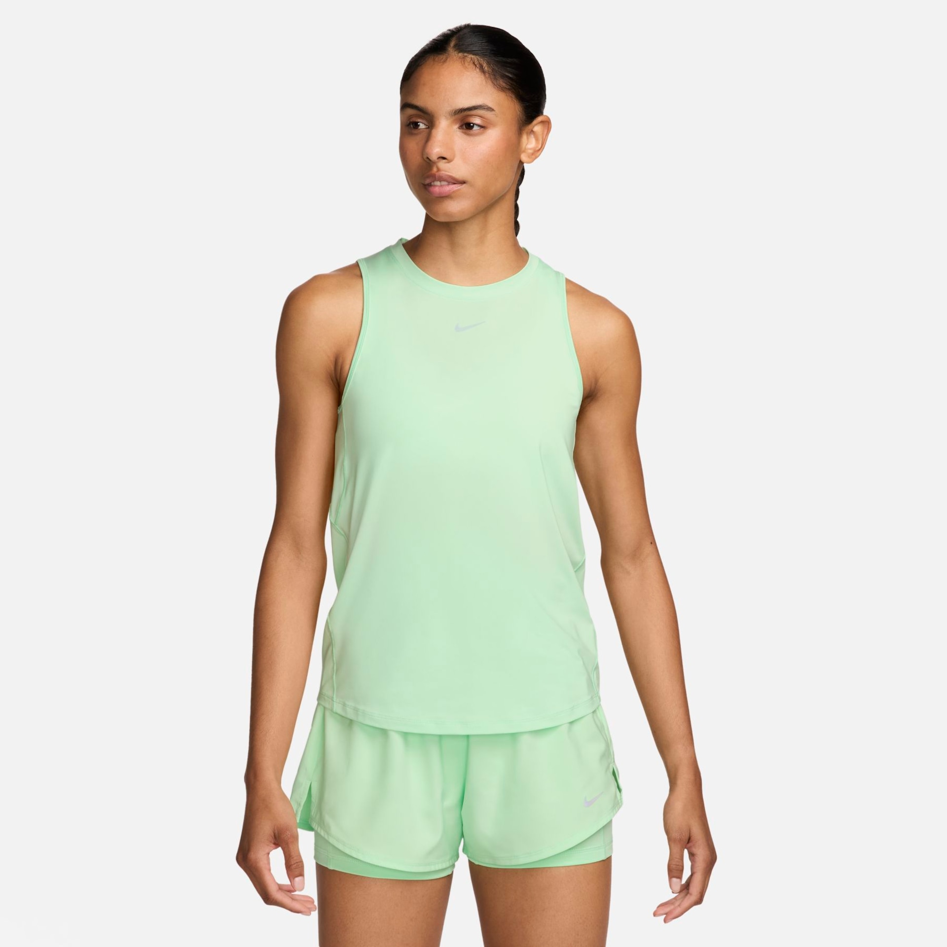 Regata Nike Dri-FIT One Feminina - Foto 1