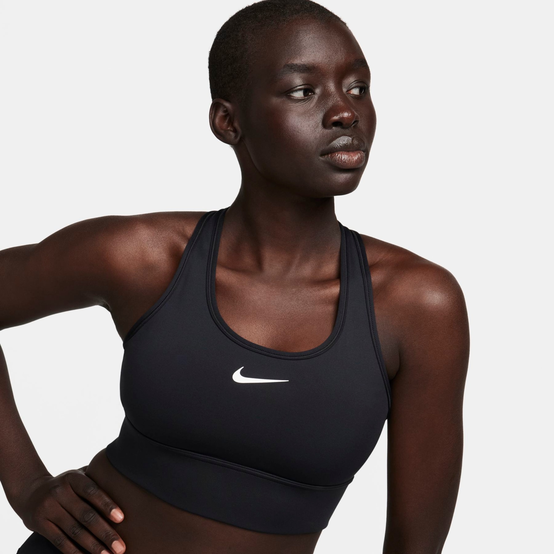 Top Nike Swoosh Feminino - Foto 1