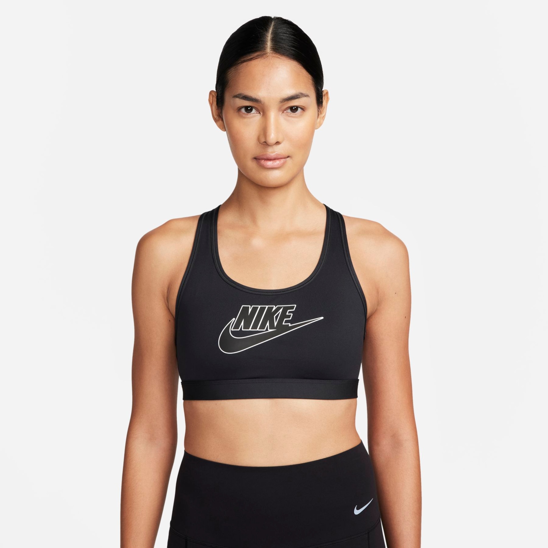 Top Nike Swoosh Futura Feminino - Foto 1