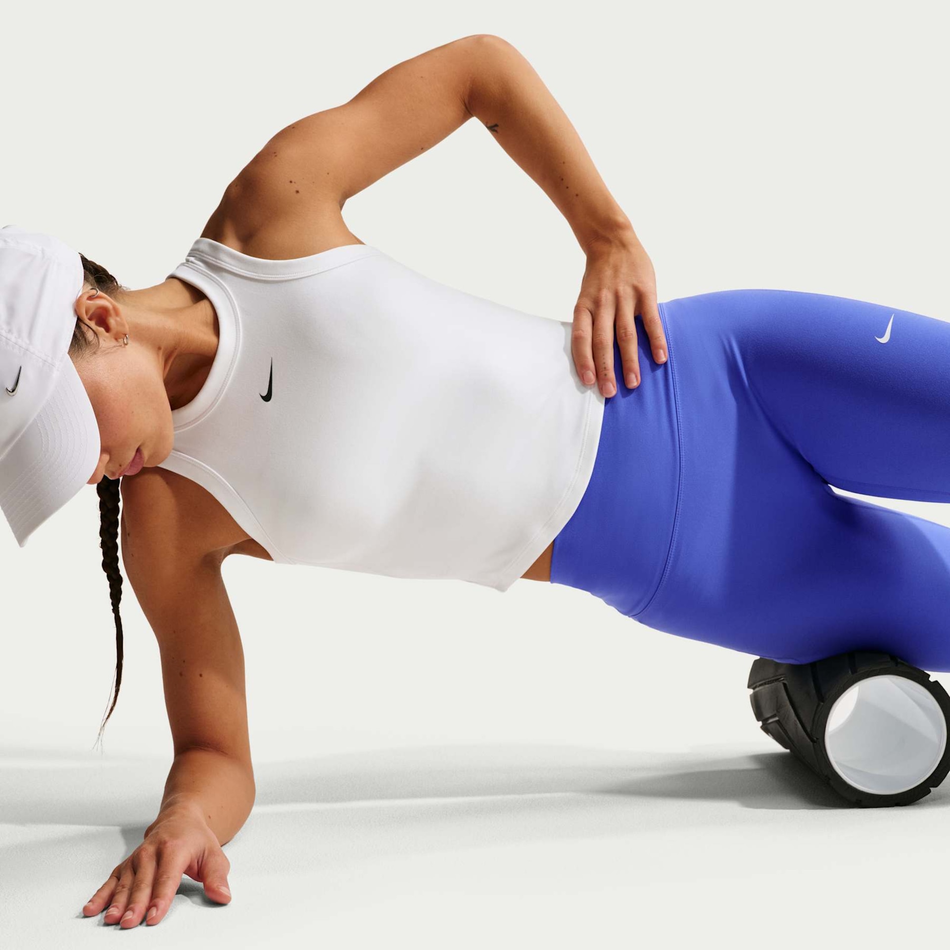 Regata Nike Dri-FIT One Cropped Feminina - Foto 3