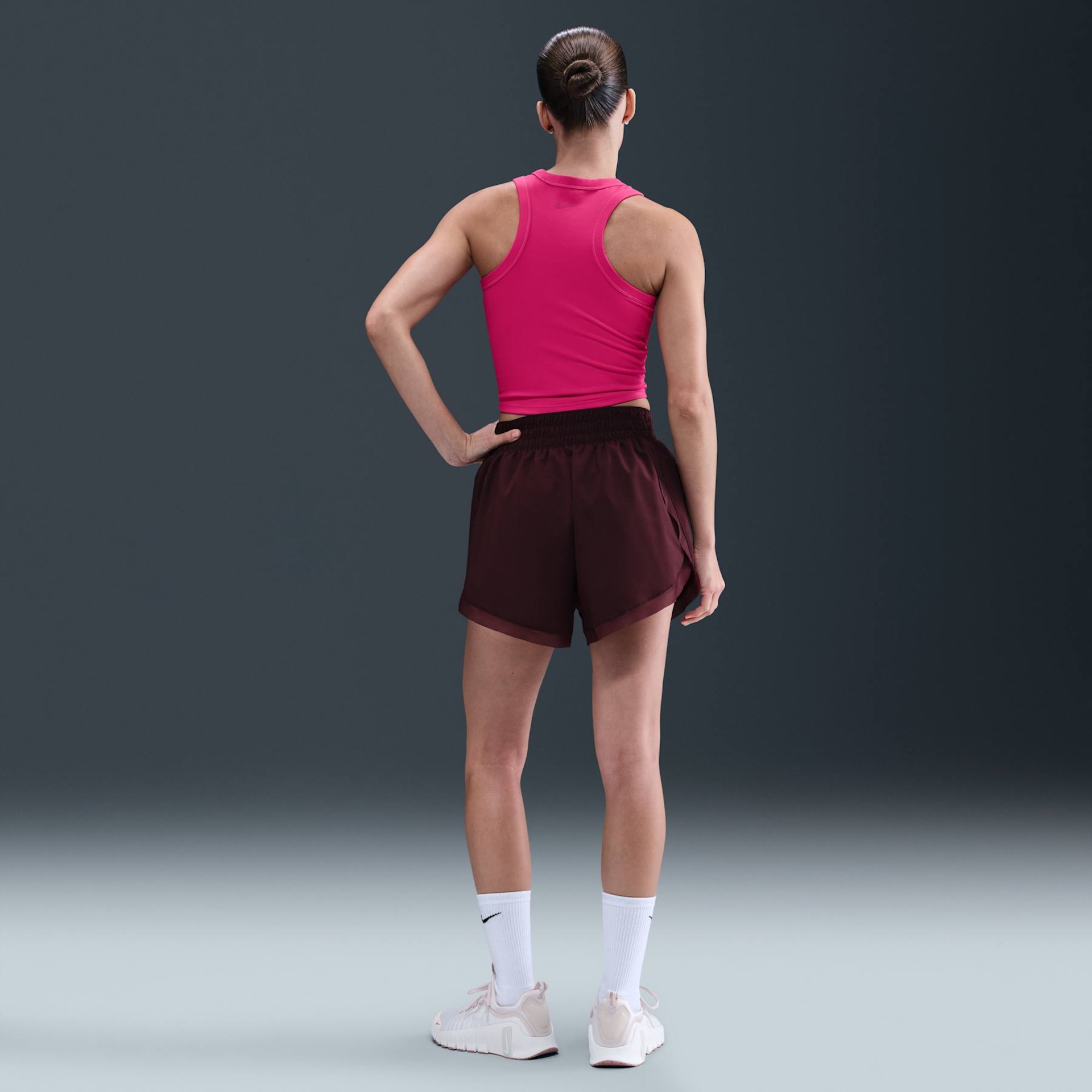 Regata Nike Dri-FIT One Cropped Feminina - Foto 5