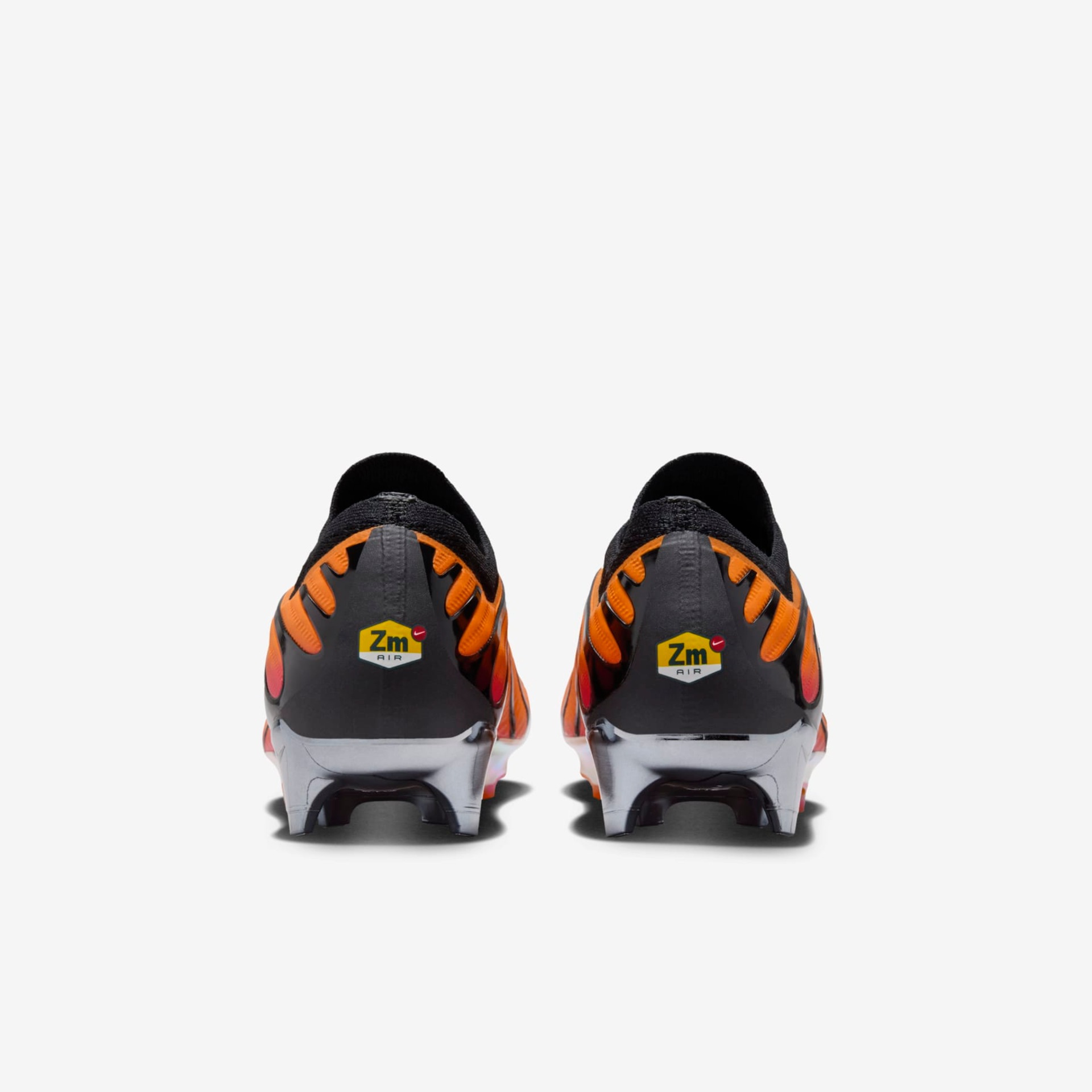 Chuteira Nike Zoom Mercurial Vapor 15 Air Max Plus Campo - Foto 7