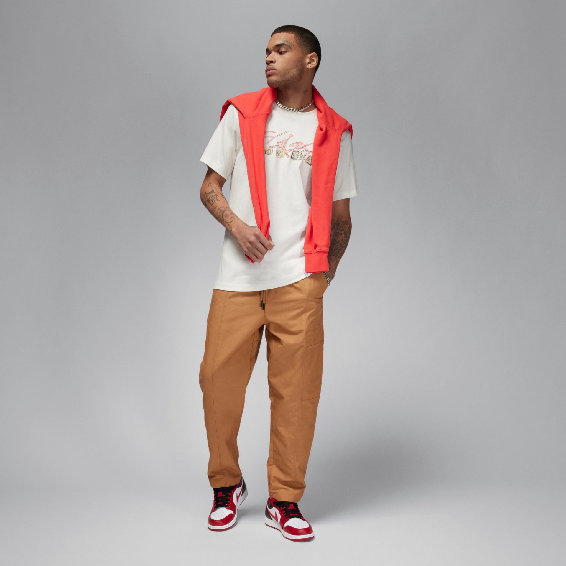 Camiseta Jordan Flight Essentials Masculina - Foto 6